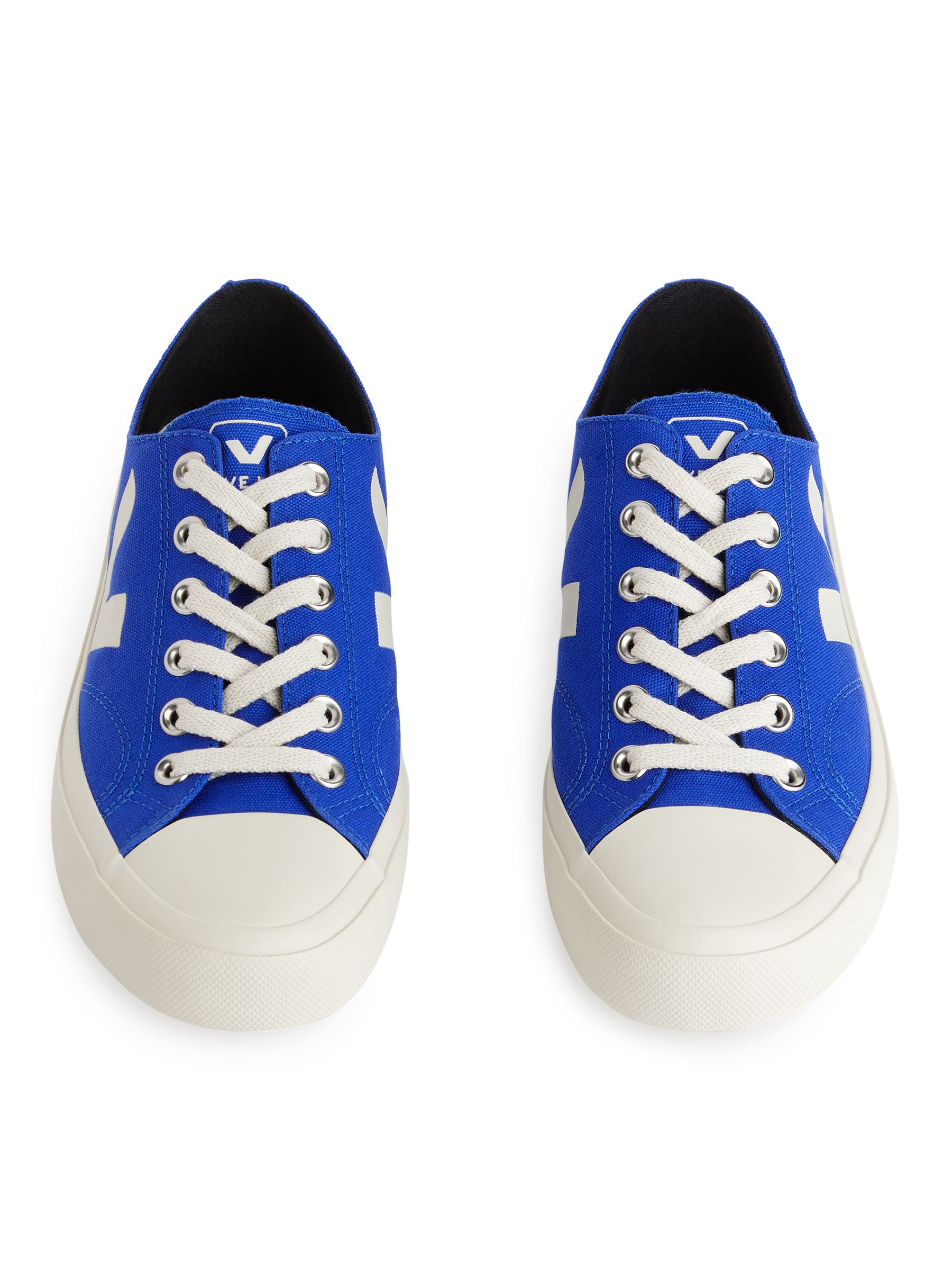 Veja Wata Trainers - Bright Blue - Women - StillMedia/DescriptiveStillLife - 4