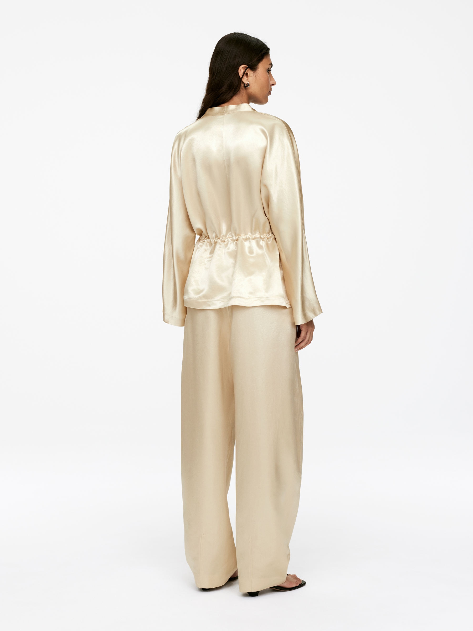 Tie Blosue - Light Beige - Regular fit - Women - StillMedia/Lookbook - 4