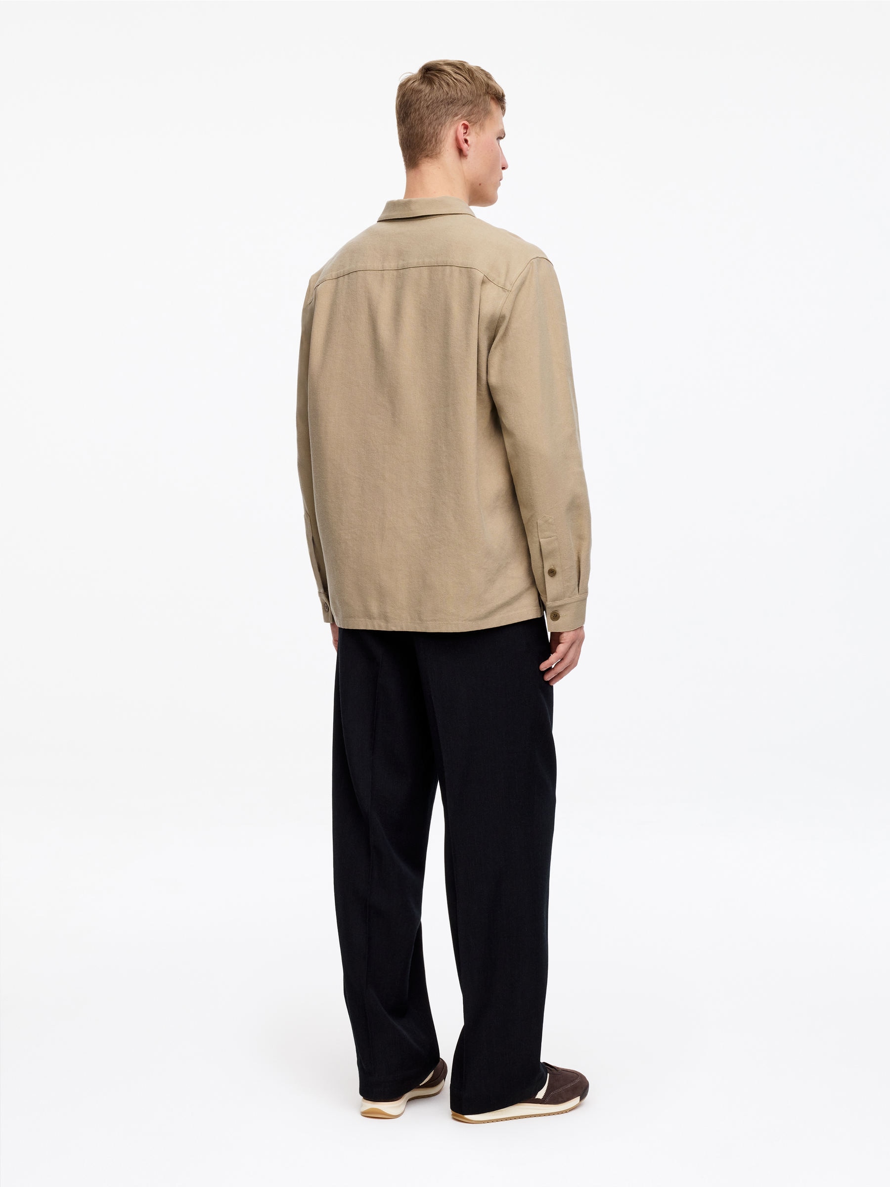 Surchemise en toile en mélange Tencel - Beige - Relaxed fit - Homme - StillMedia/Lookbook - 6