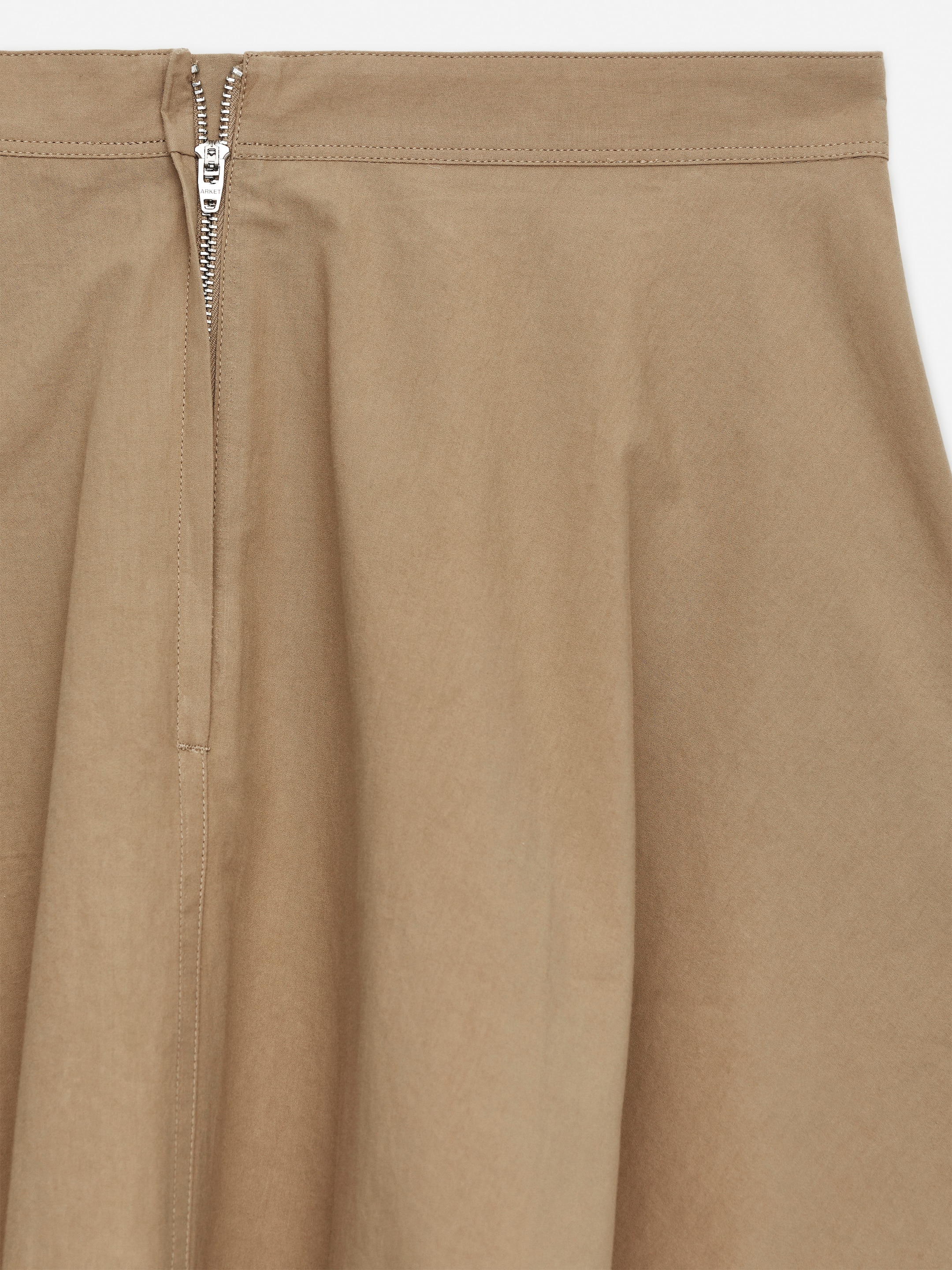 Visa större bild: Maxikjol i poplin - Beige - DAM | H&M SE 2