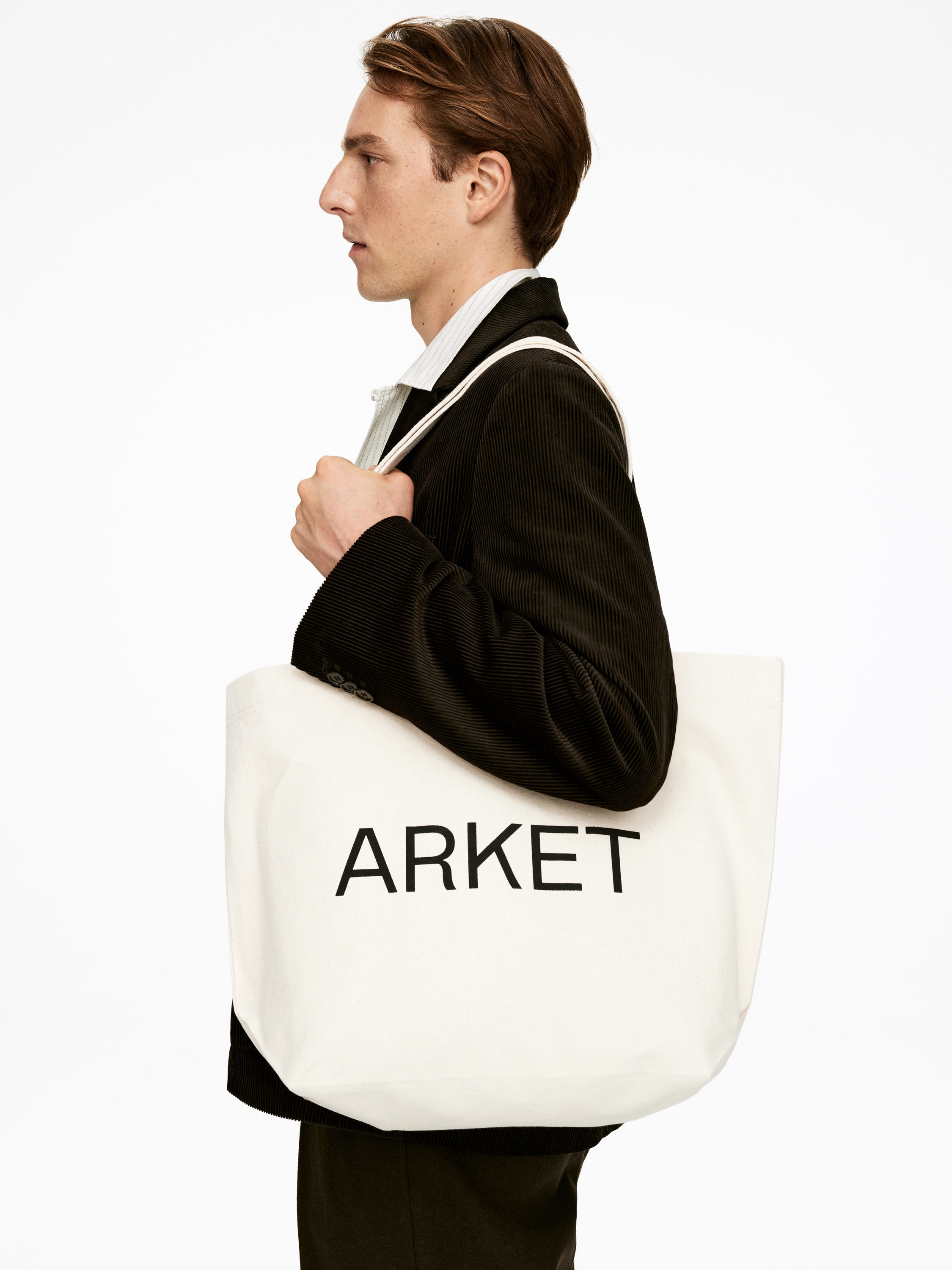 ARKET Canvas Tote - Off White/Black - Men - StillMedia/Lookbook - 9
