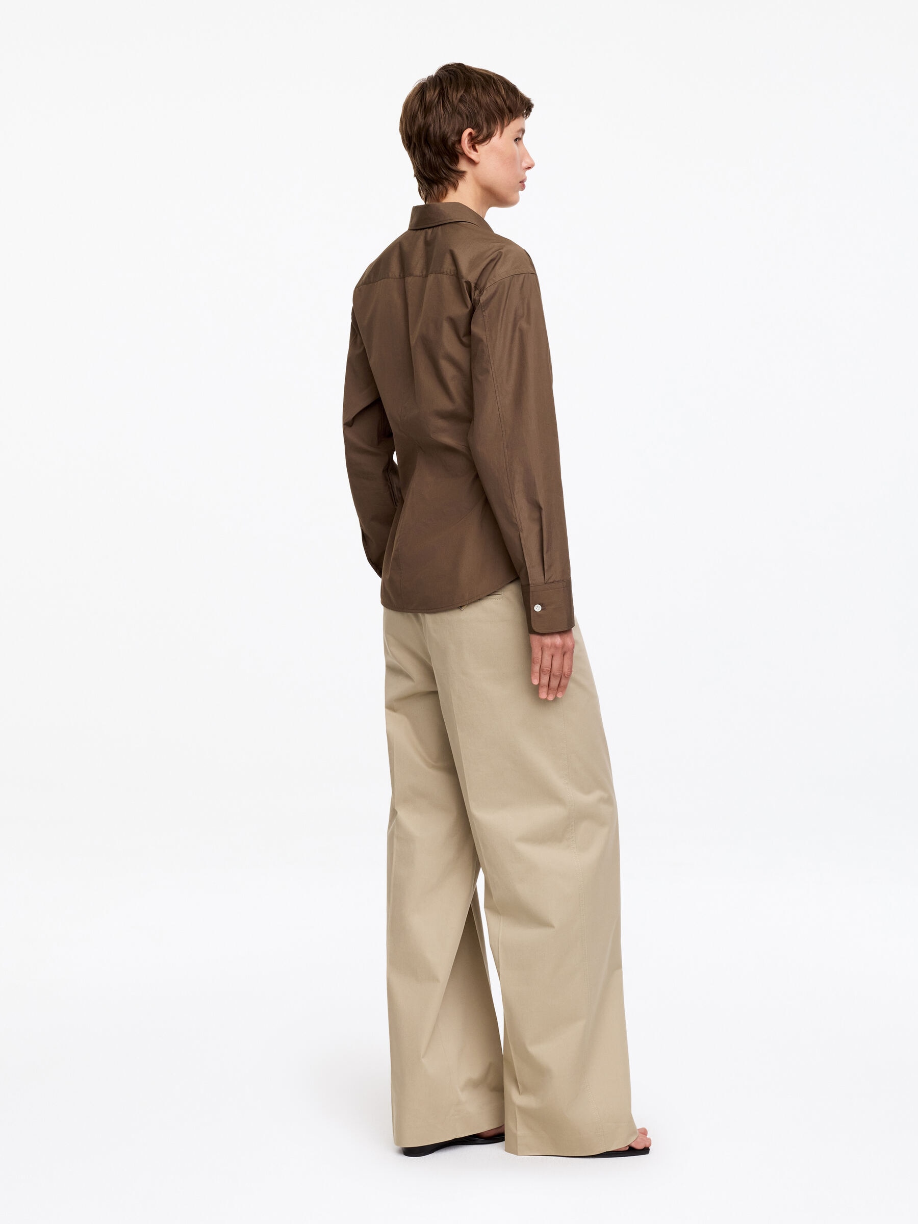 Chemise cache-cœur - Taupe - Slim fit - Femme - StillMedia/Lookbook - 5