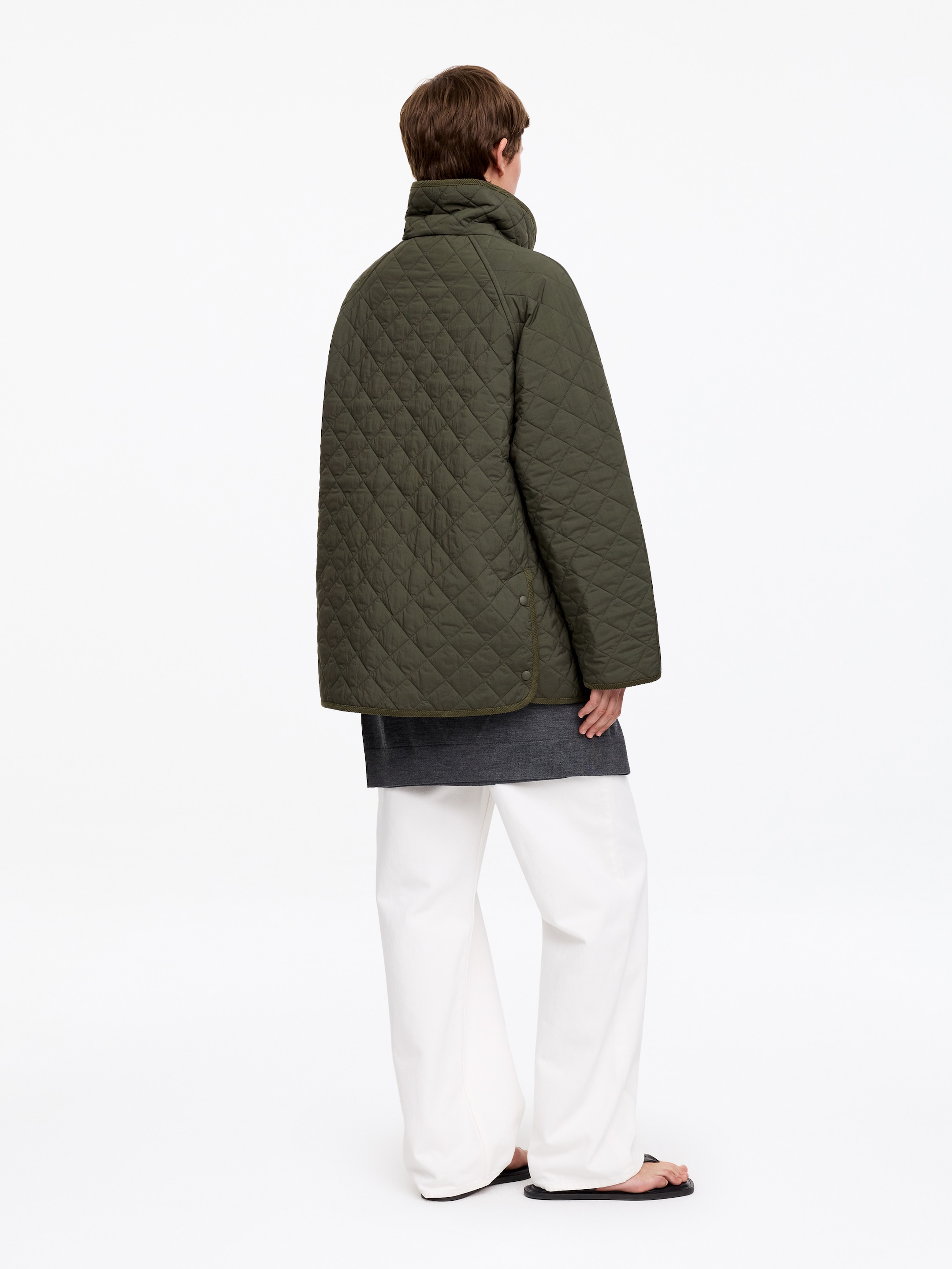 Lockere Steppjacke - Khaki - Oversize - Damen - StillMedia/Lookbook - 5