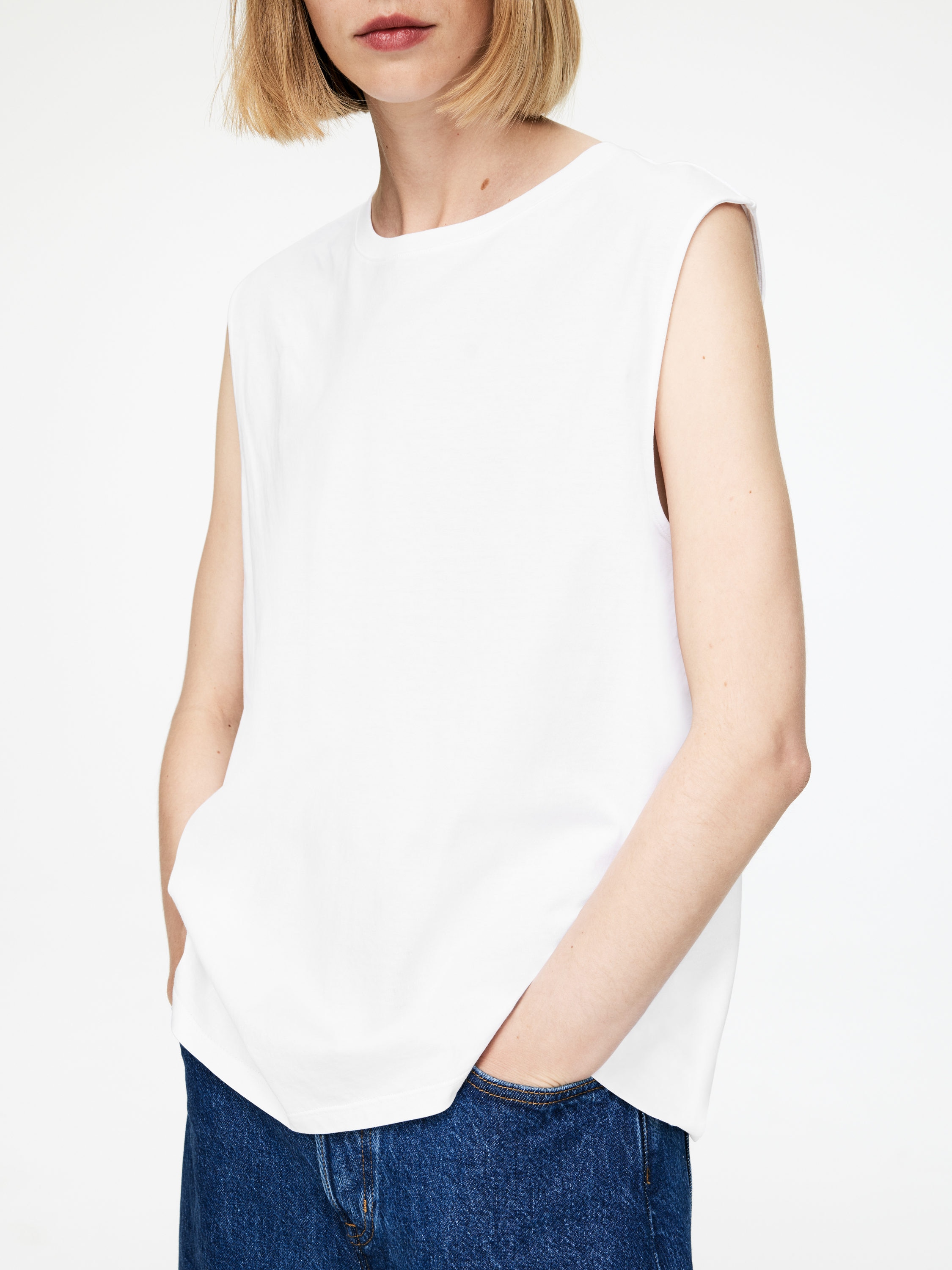 Loose Fit Tank Top - White - Loose fit - Women - StillMedia/Lookbook - 8