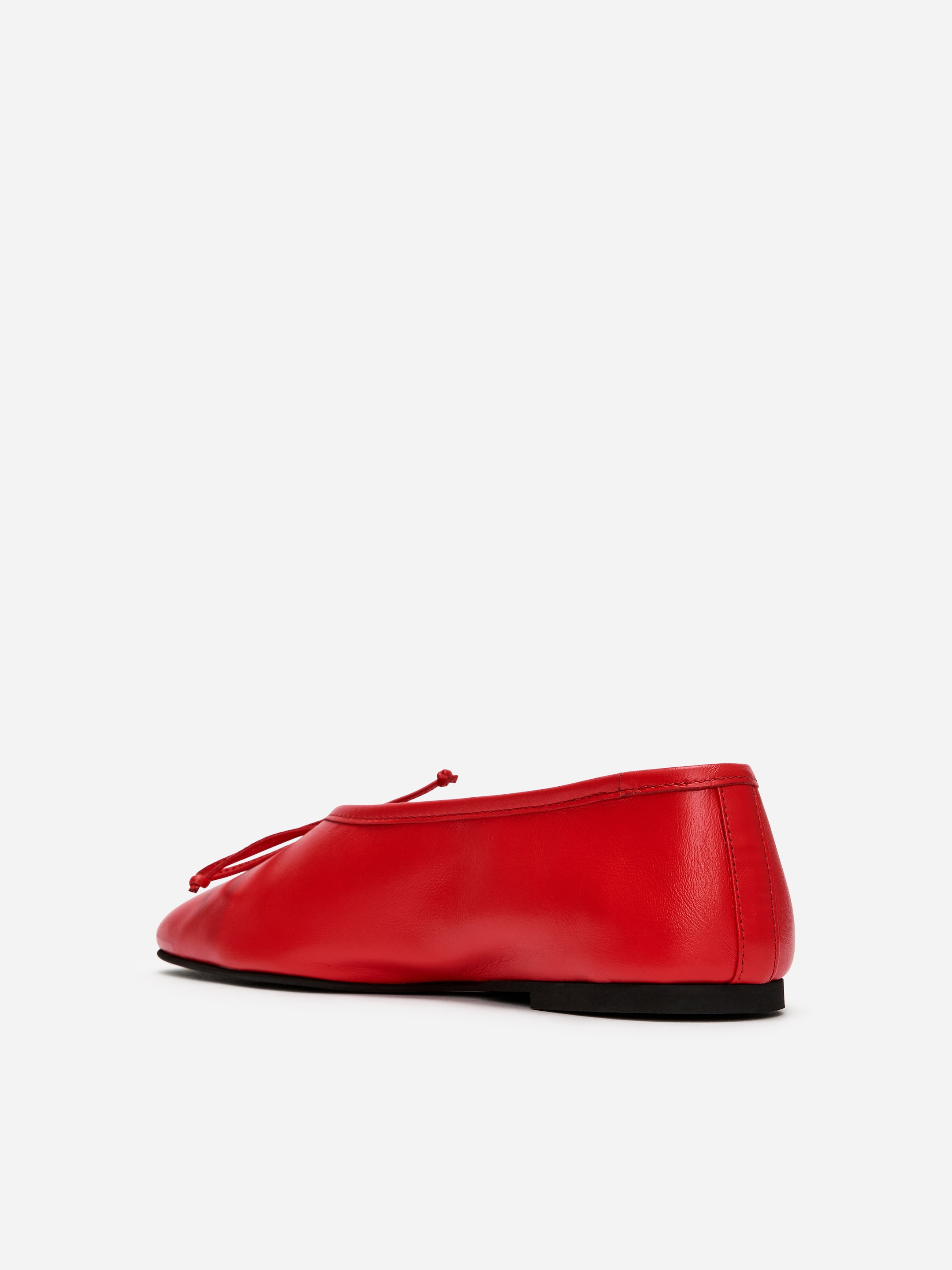Leather Ballerinas - Red - Women - StillMedia/DescriptiveStillLife - 2