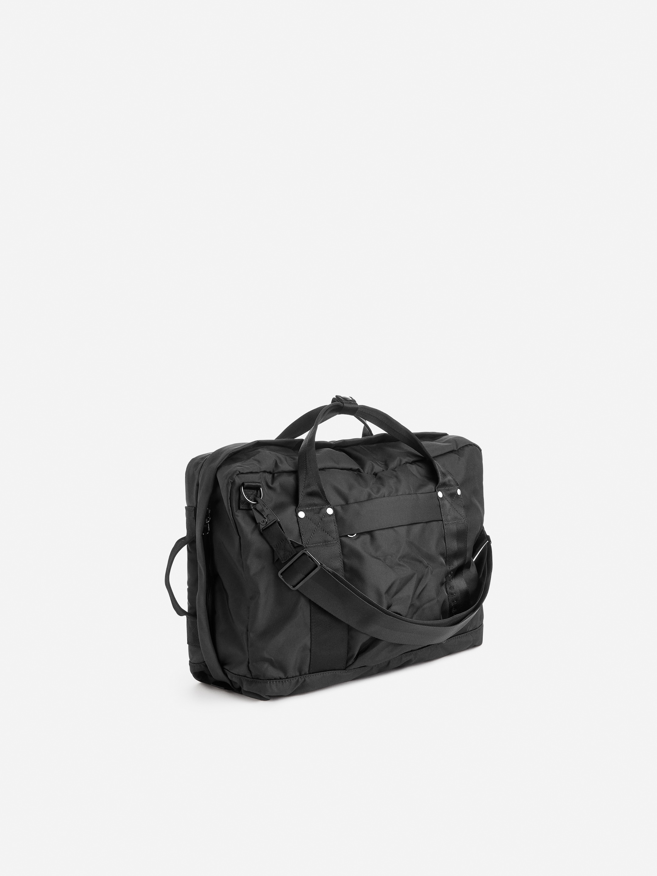 24-Hour Duffle Bag - Black - Travel - StillMedia/DescriptiveStillLife - 1