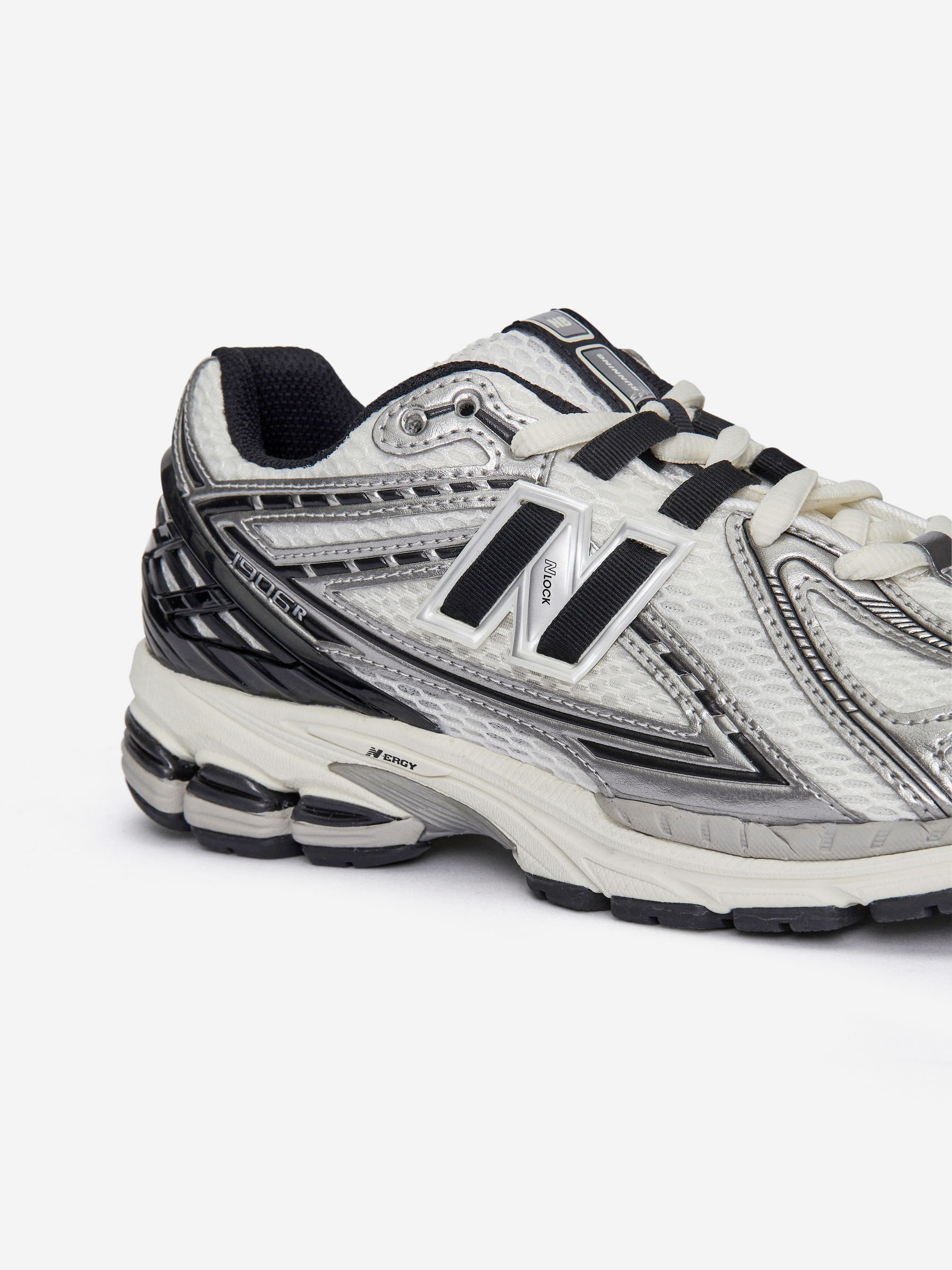 New Balance 1906R Trainers - Silver - Men - StillMedia/DescriptiveDetail - 6
