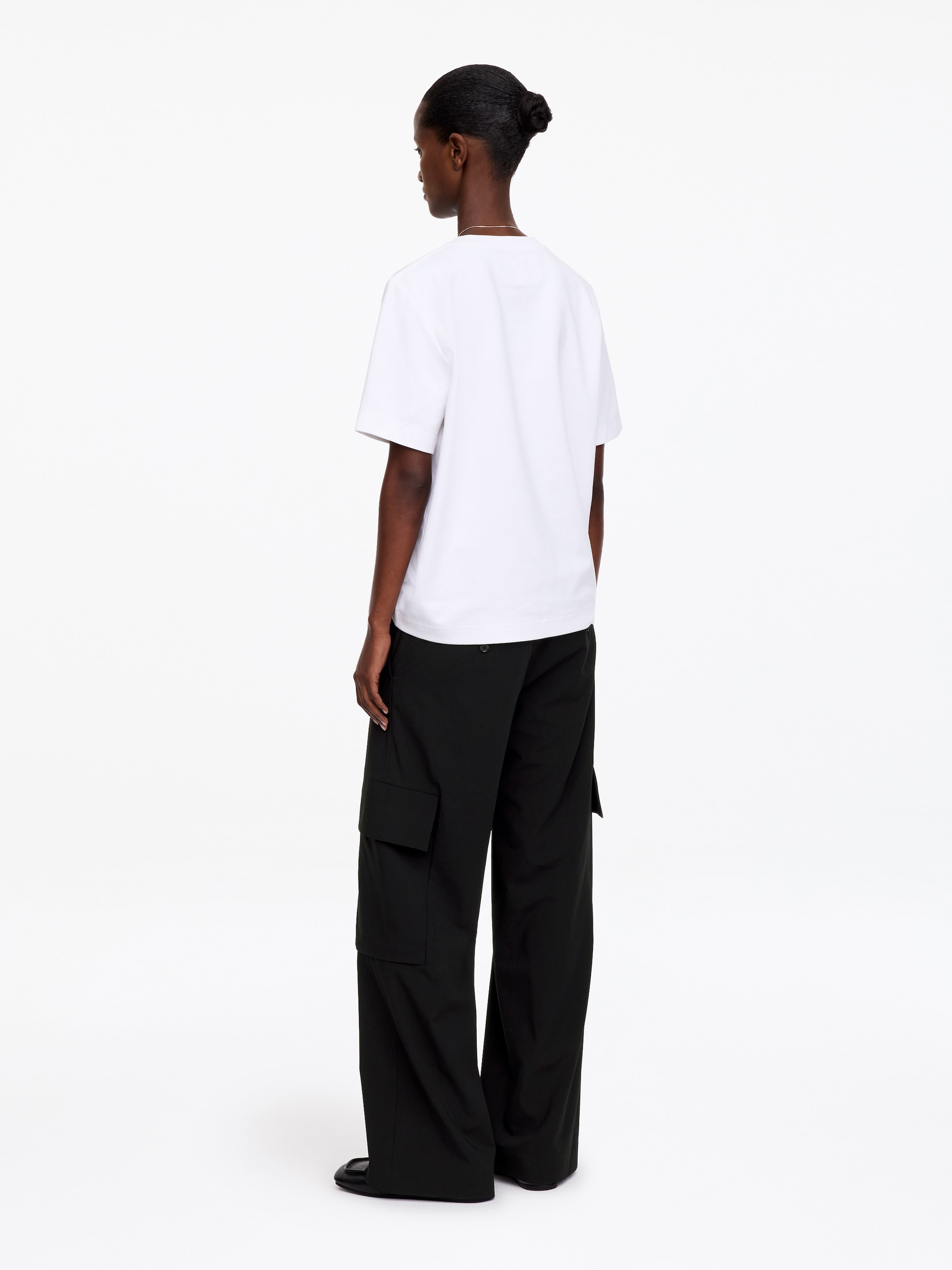Bellow Pocket Trousers - Black - Regular fit - women - StillMedia/Lookbook - 3