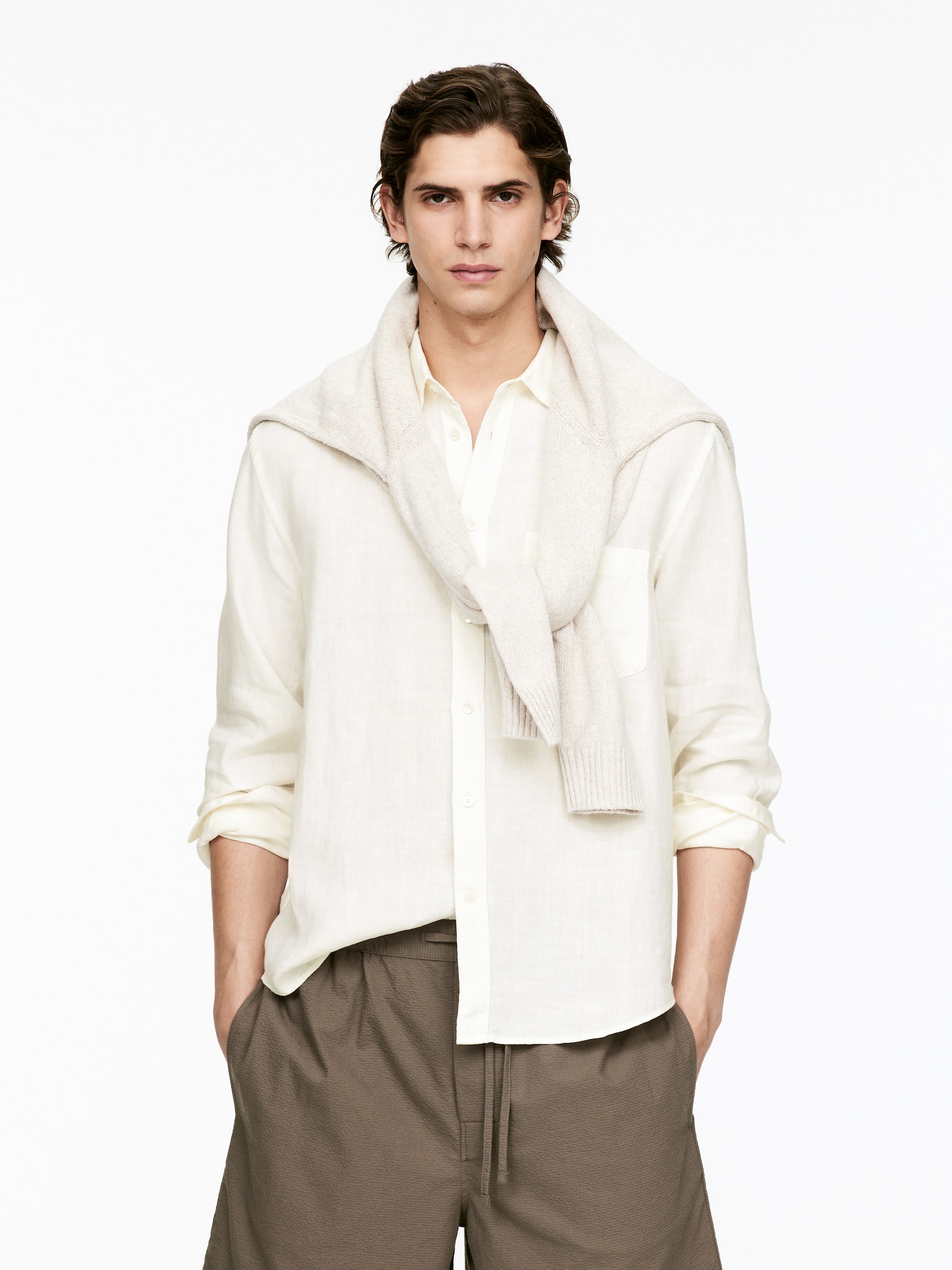 Camicia in lino dalla vestibilità regolare - Bianco sporco/Verde scuro/Beige/Blu scuro/Blu/Marrone/Verde polvere/Bianco