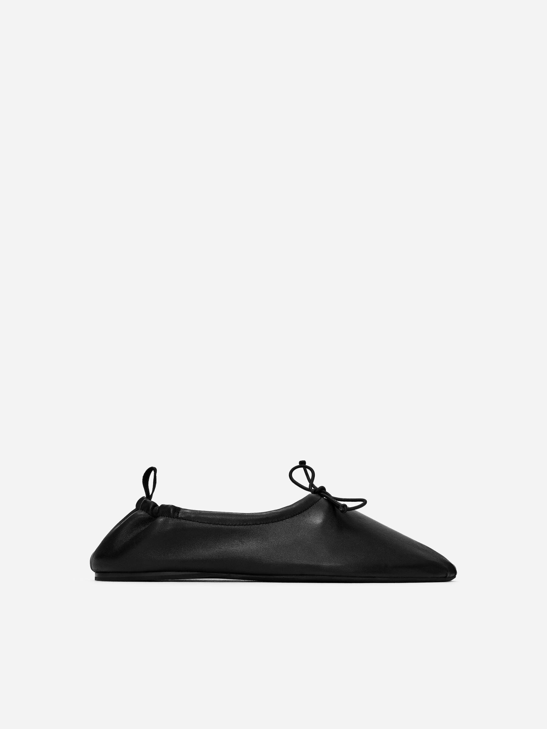 Sporty Leather Ballerinas - Black - Women - StillMedia/DescriptiveStillLife - 4