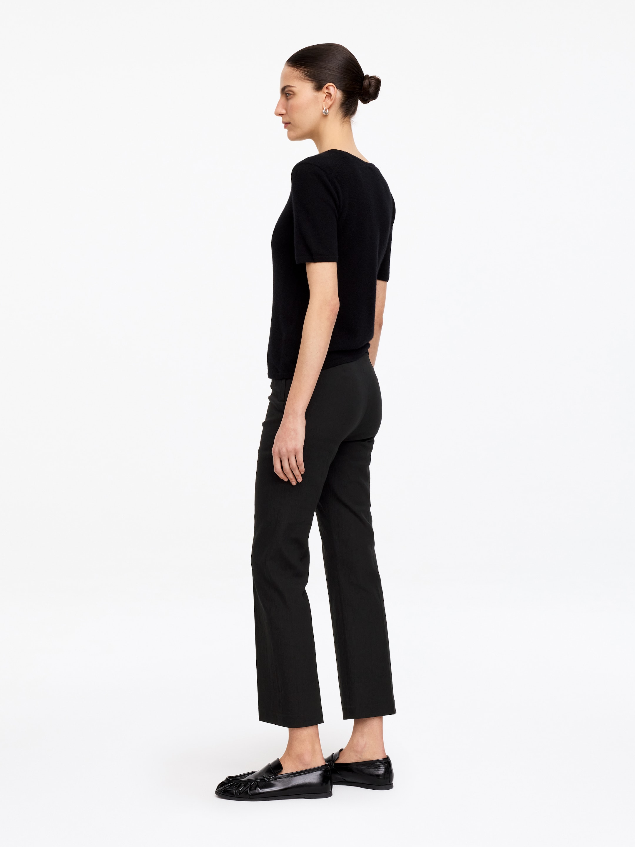 Linen-Cotton Kick-Flare Trousers - Black - Slim fit - Women - StillMedia/Lookbook - 5