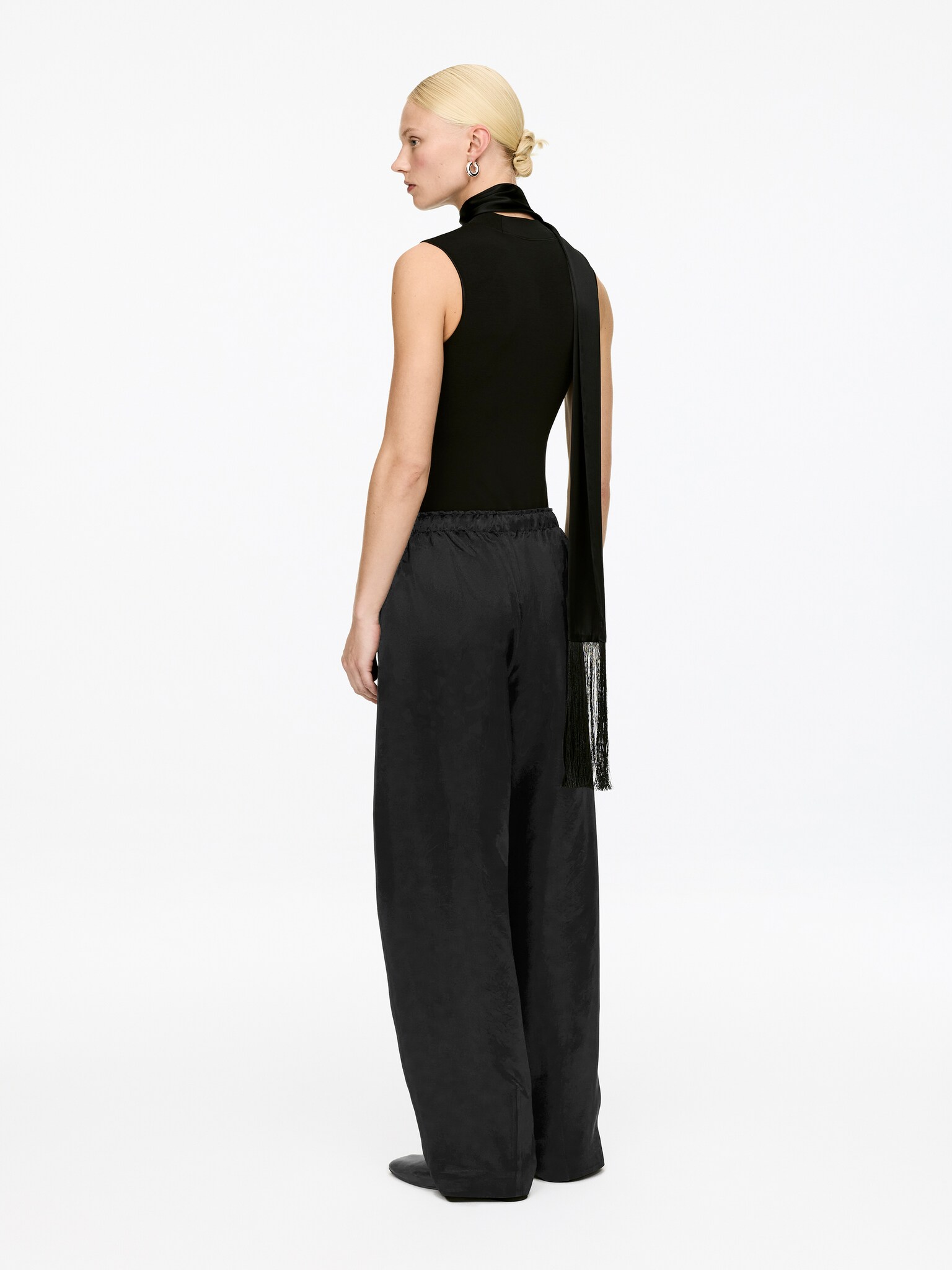 Pantalon en satin avec cordon de serrage - Noir - 6