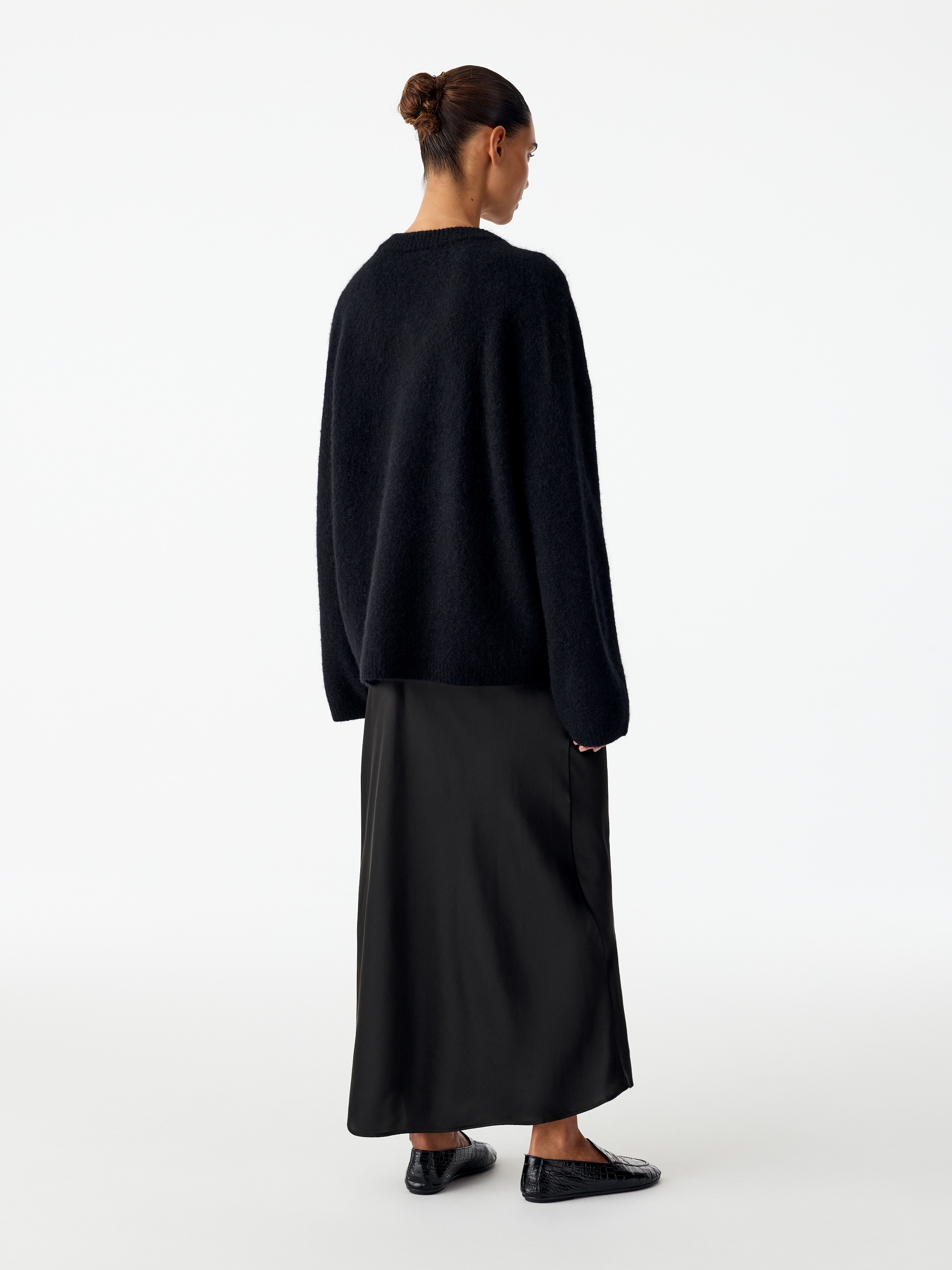 Gonna in raso di seta - Nero - Regular fit - women - StillMedia/Lookbook - 5
