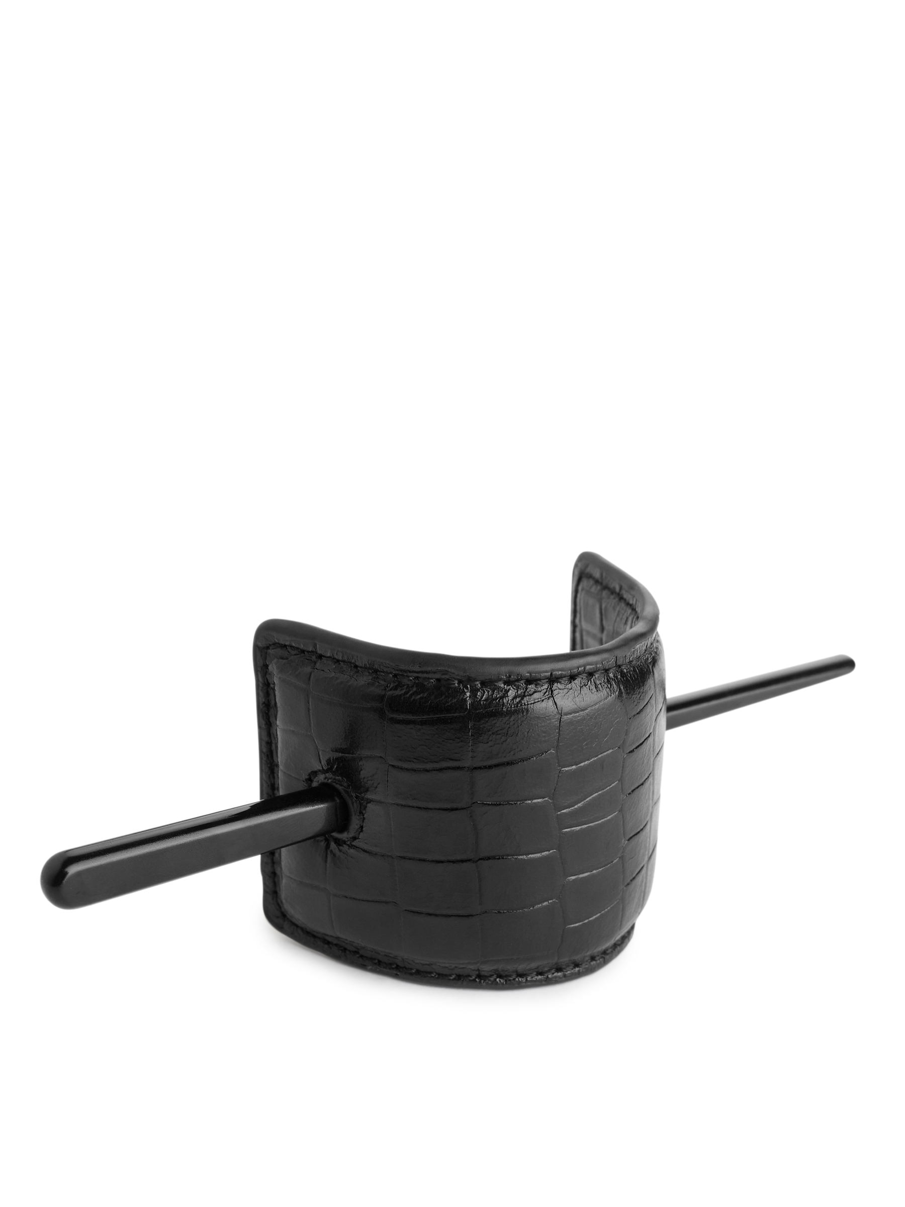 Leather Hair Barrette - Black - Women - StillMedia/DescriptiveStillLife - 1