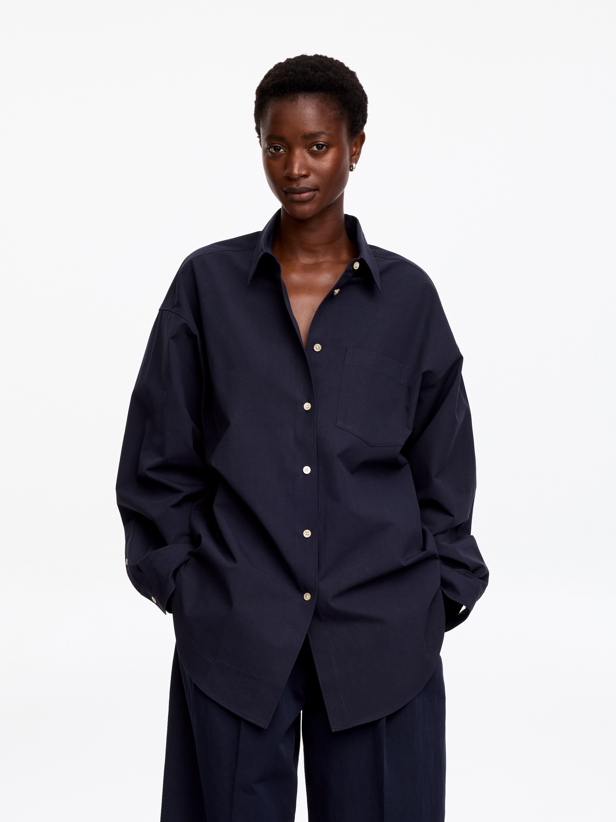 Camisa con mangas murciélago - Azul oscuro - Oversized - women - StillMedia/Lookbook - 5