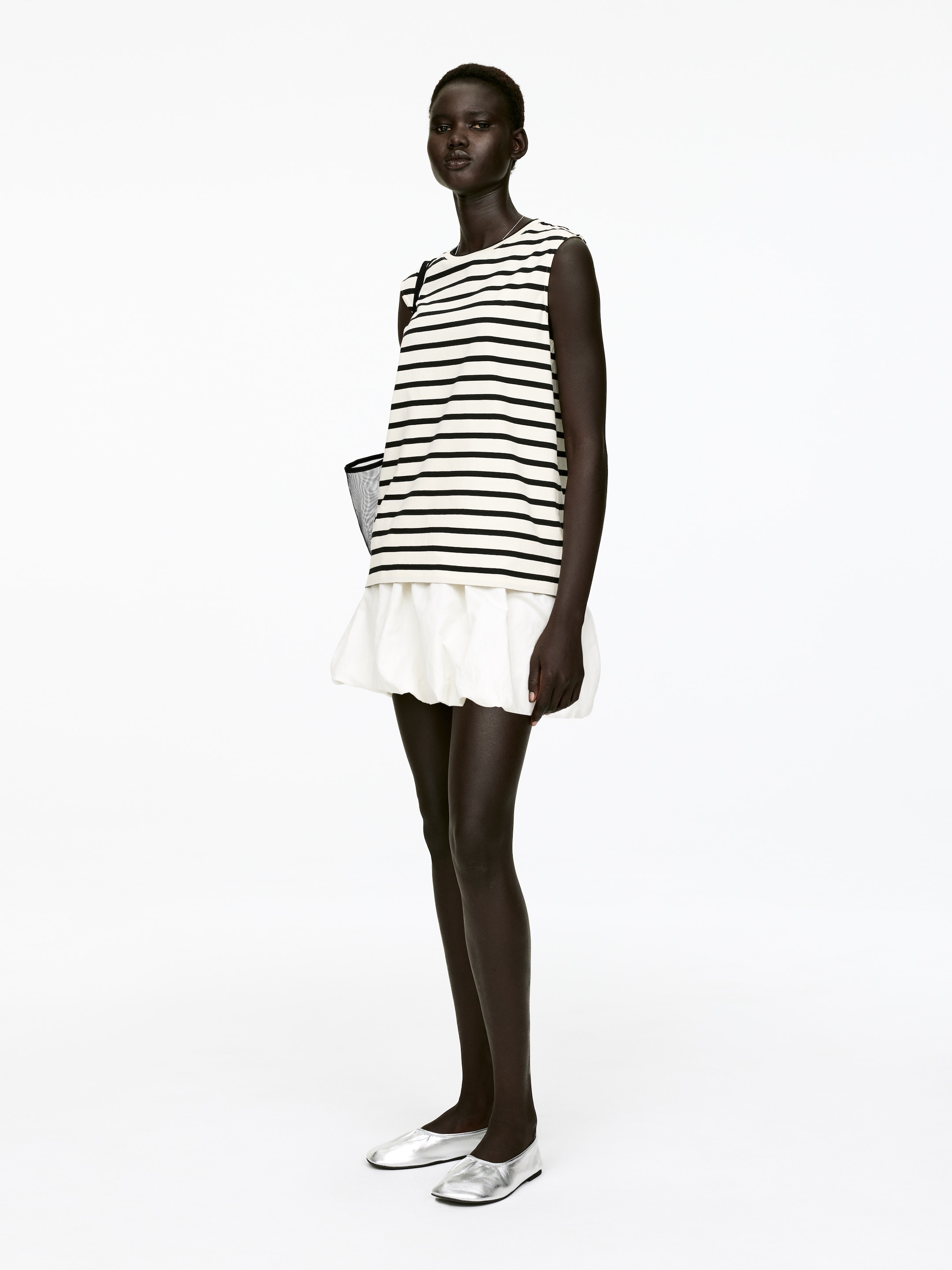 Grotere afbeelding bekijken: Loose Fit Tank Top - Black/Off White - DAMES | H&M BE 3