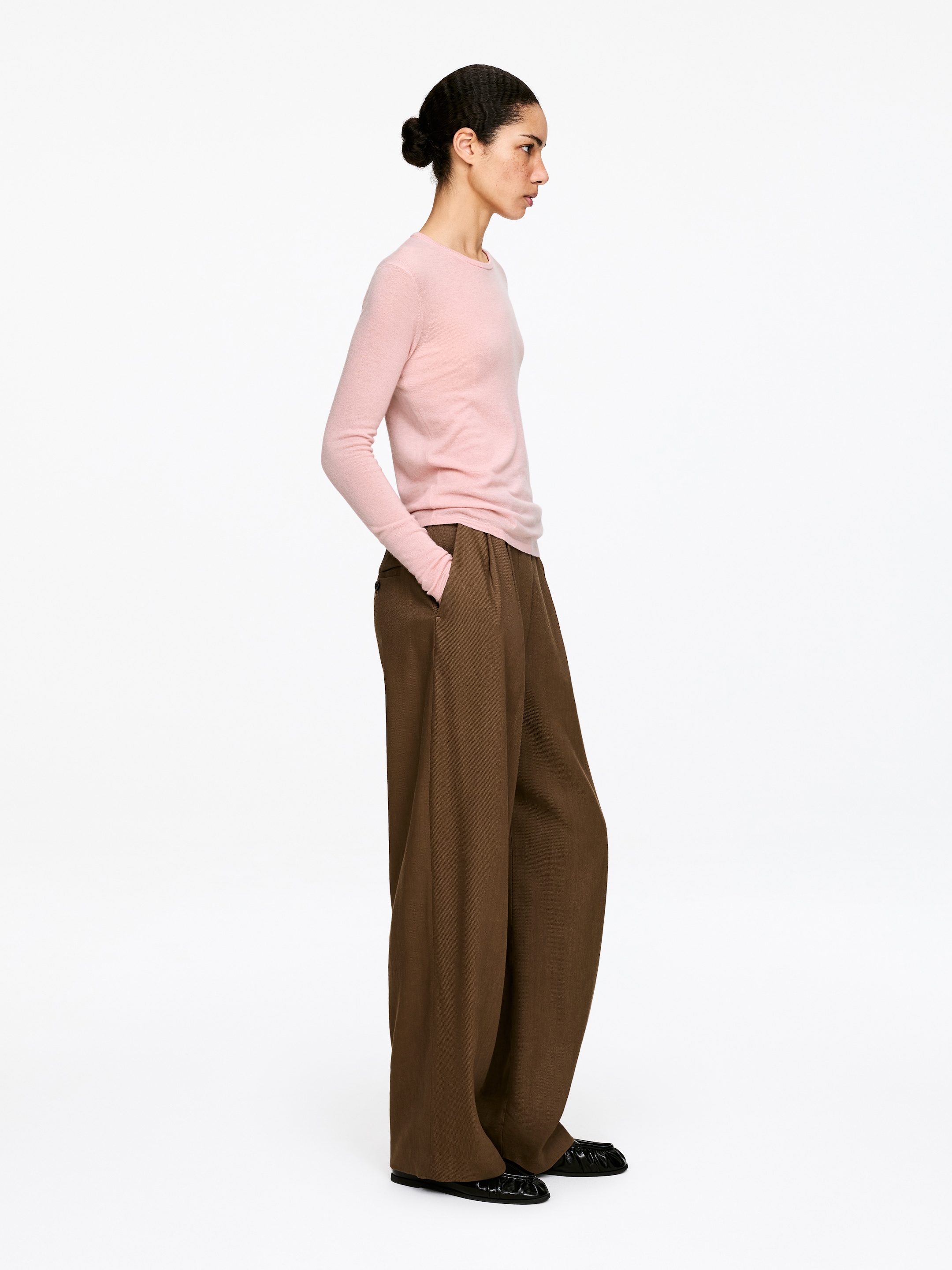 Tröja i ren kashmir - Rosa - Regular fit - Women - StillMedia/Lookbook - 3