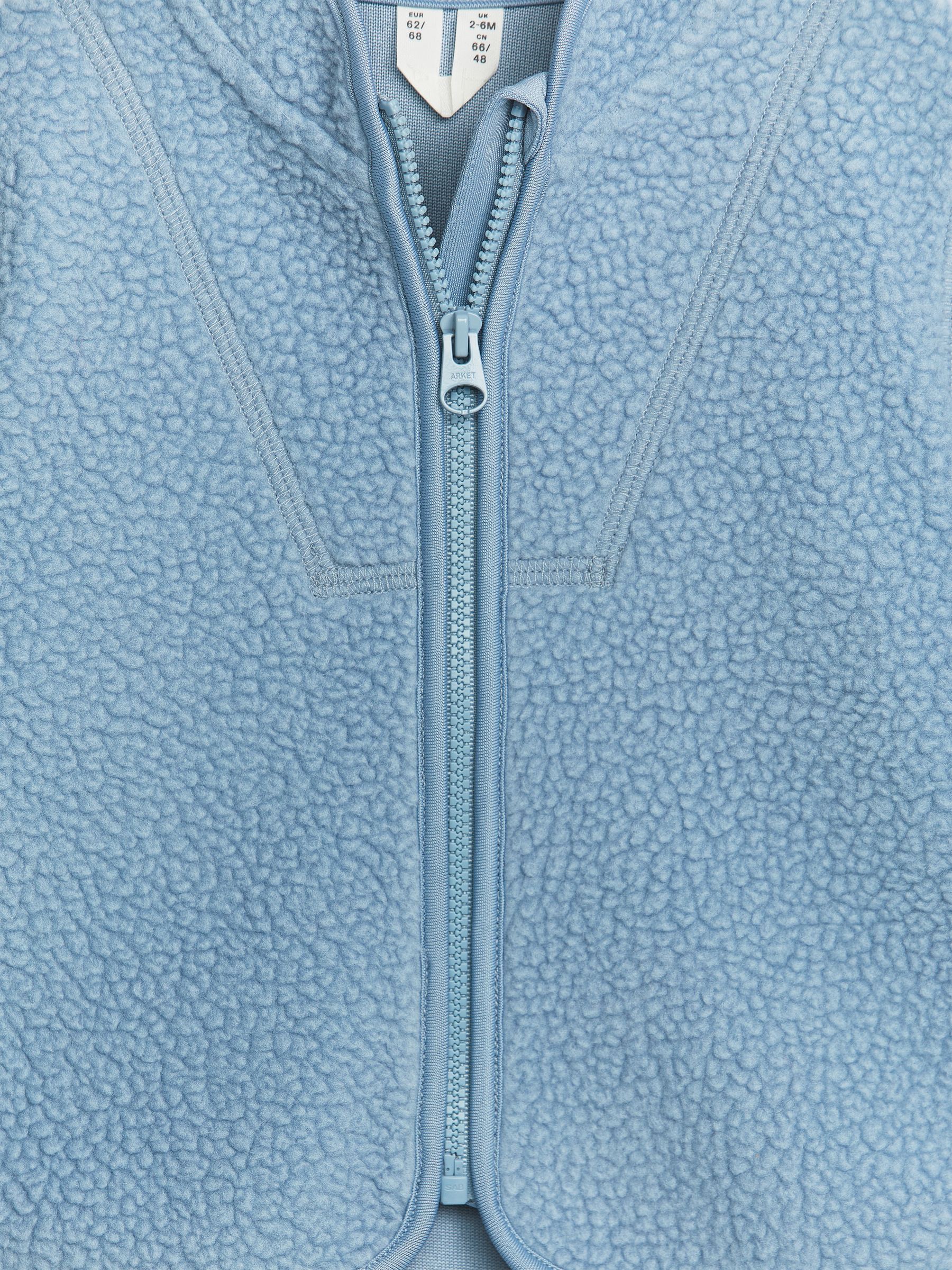 Fleece Jacket – Dusty Light Blue – Children – ARKET DK