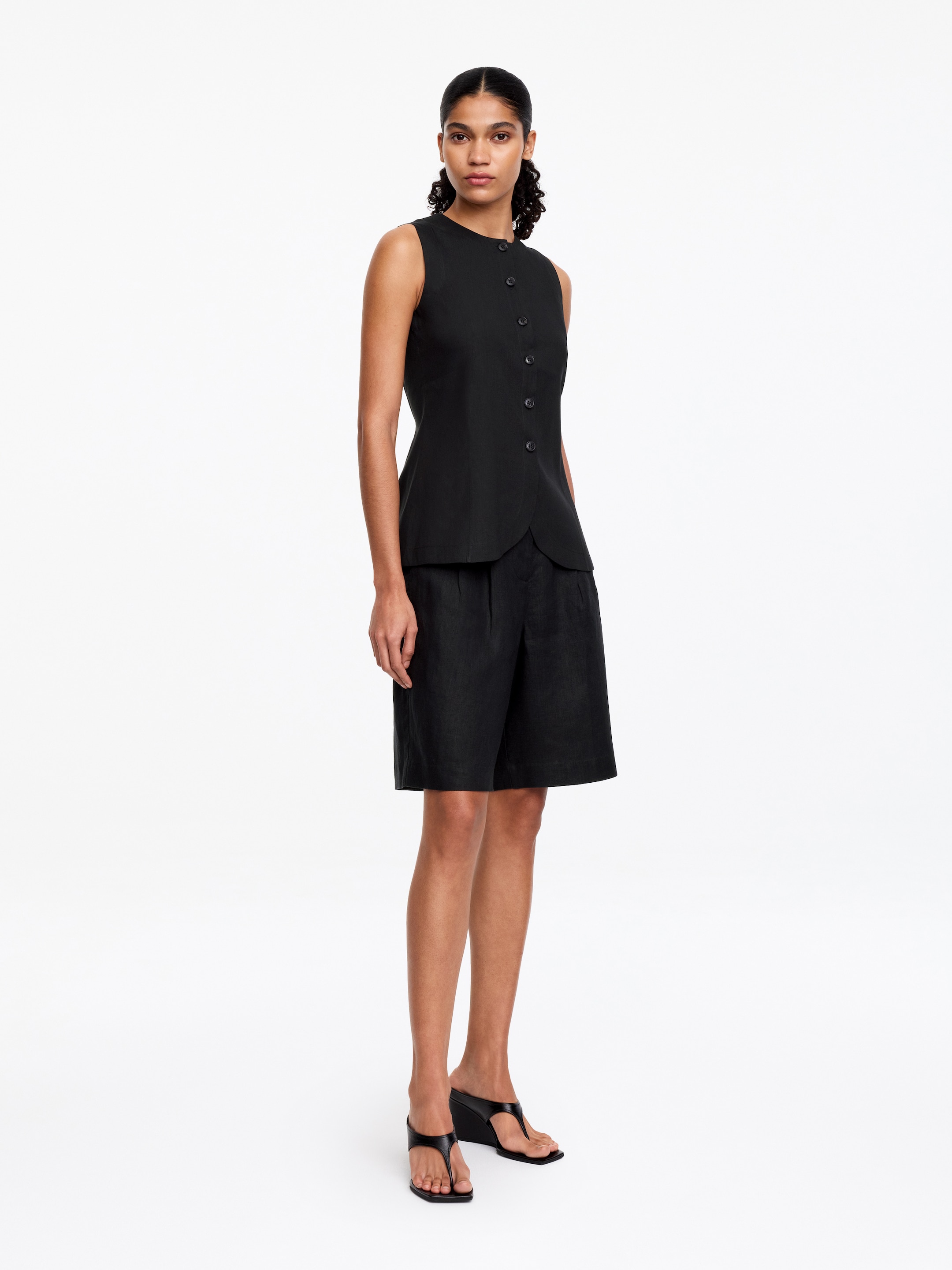 Linen-Blend Waistcoat - Black - Regular fit - Women - StillMedia/Lookbook - 14