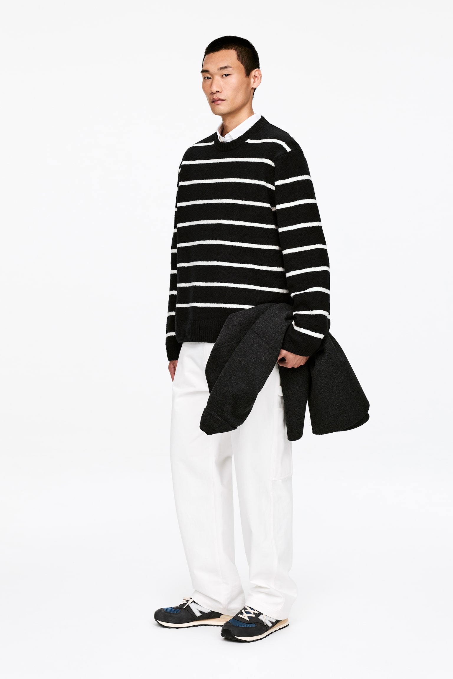 Ruimvallende trui van een katoenmix - Zwart/wit/Gebroken wit/rood - 7