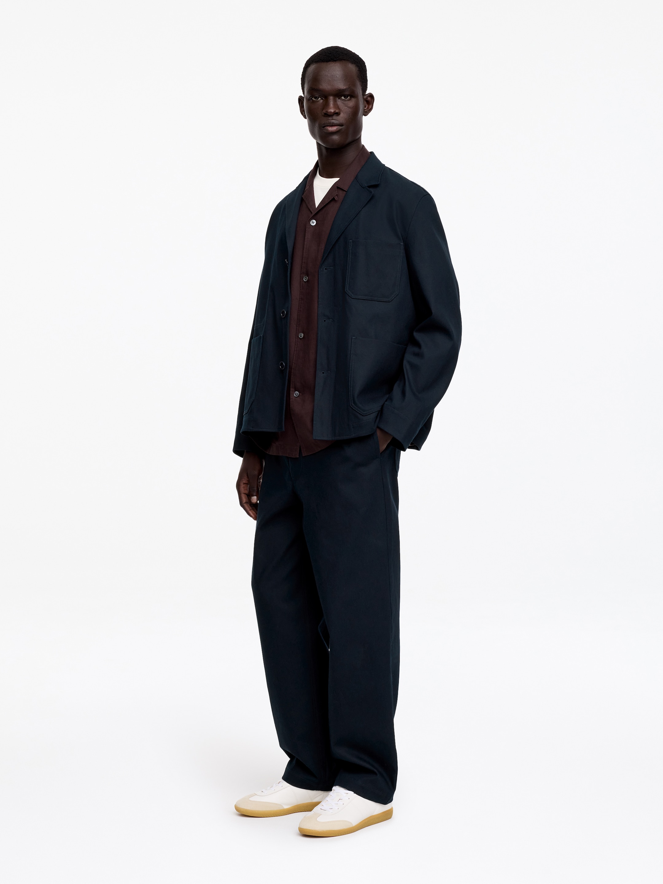 Pantalon ample en coton et lin - Bleu foncé - Loose fit - Homme - StillMedia/Lookbook - 2