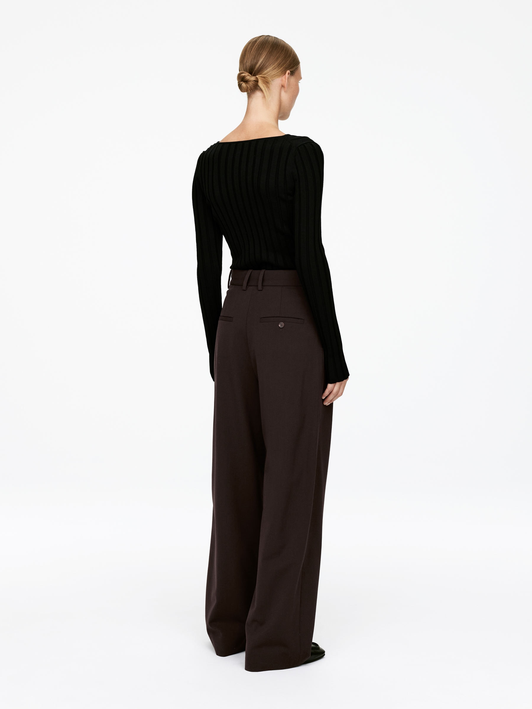 Wide-Leg Tailored Trousers - Dark Brown - Relaxed fit - Women - StillMedia/Lookbook - 5