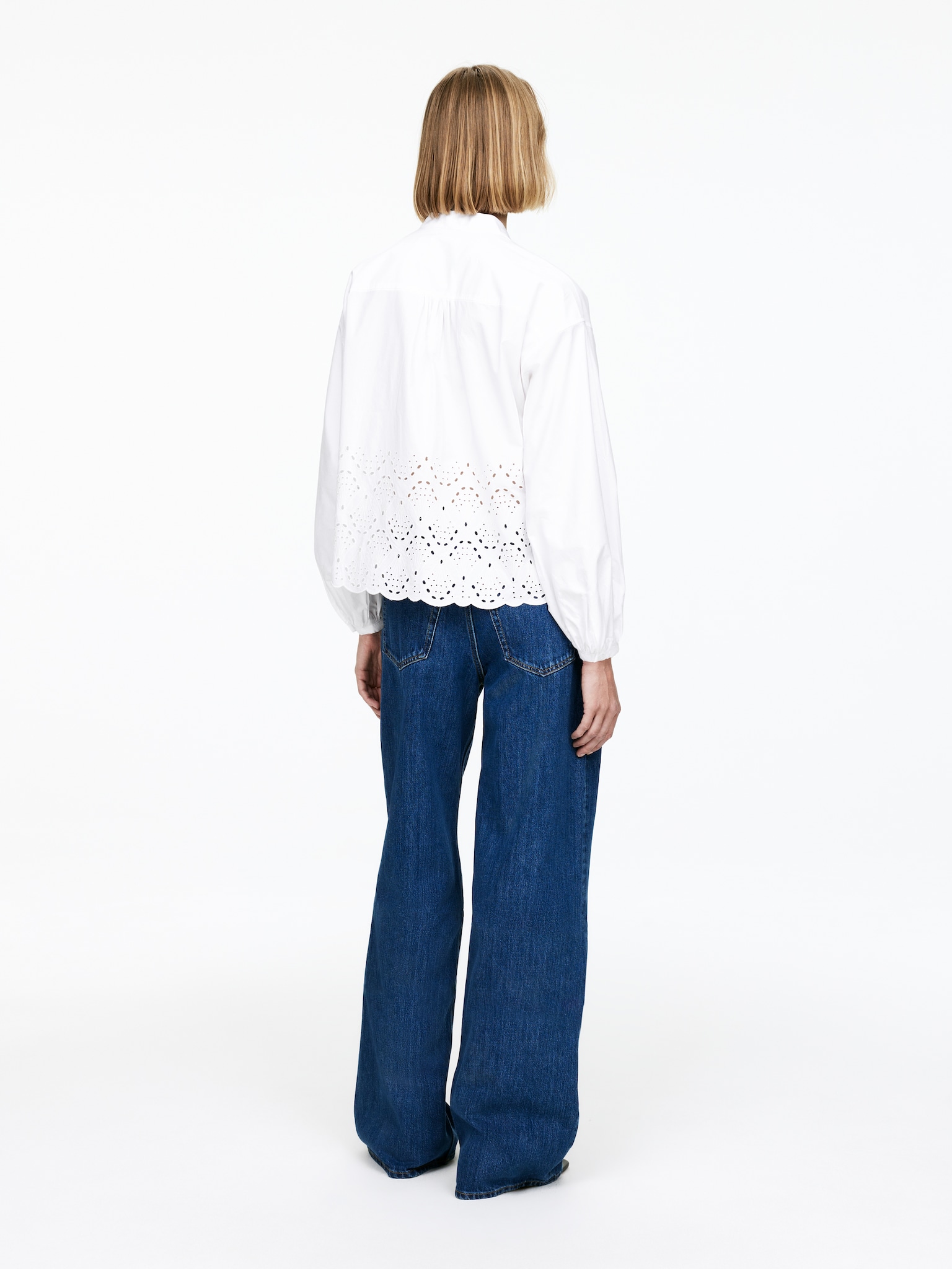 Blouse en broderie anglaise - Blanc/Bleu foncé - 3