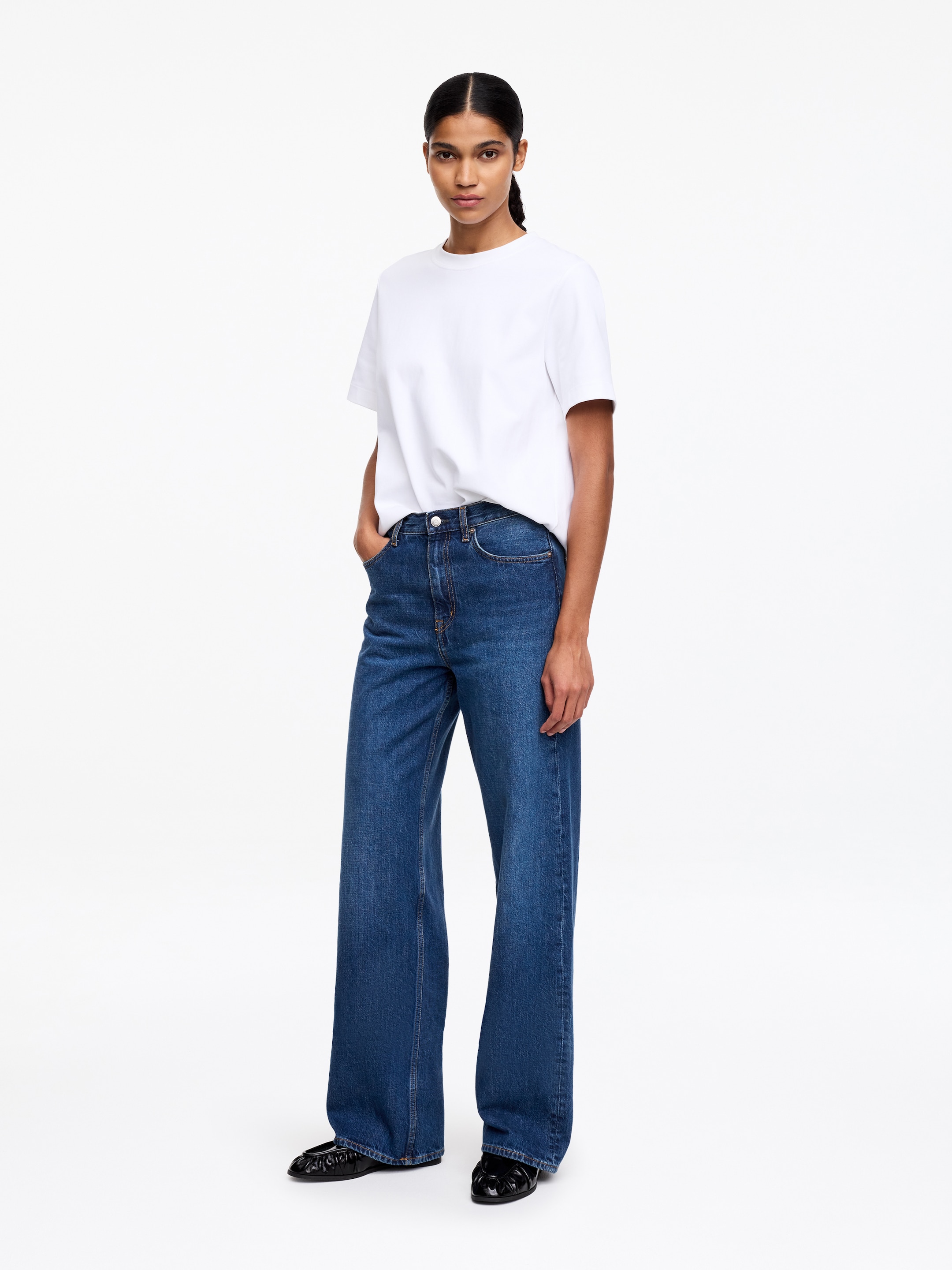 CORAL Wide Jeans - Blue - Relaxed fit - Women - StillMedia/Lookbook - 3