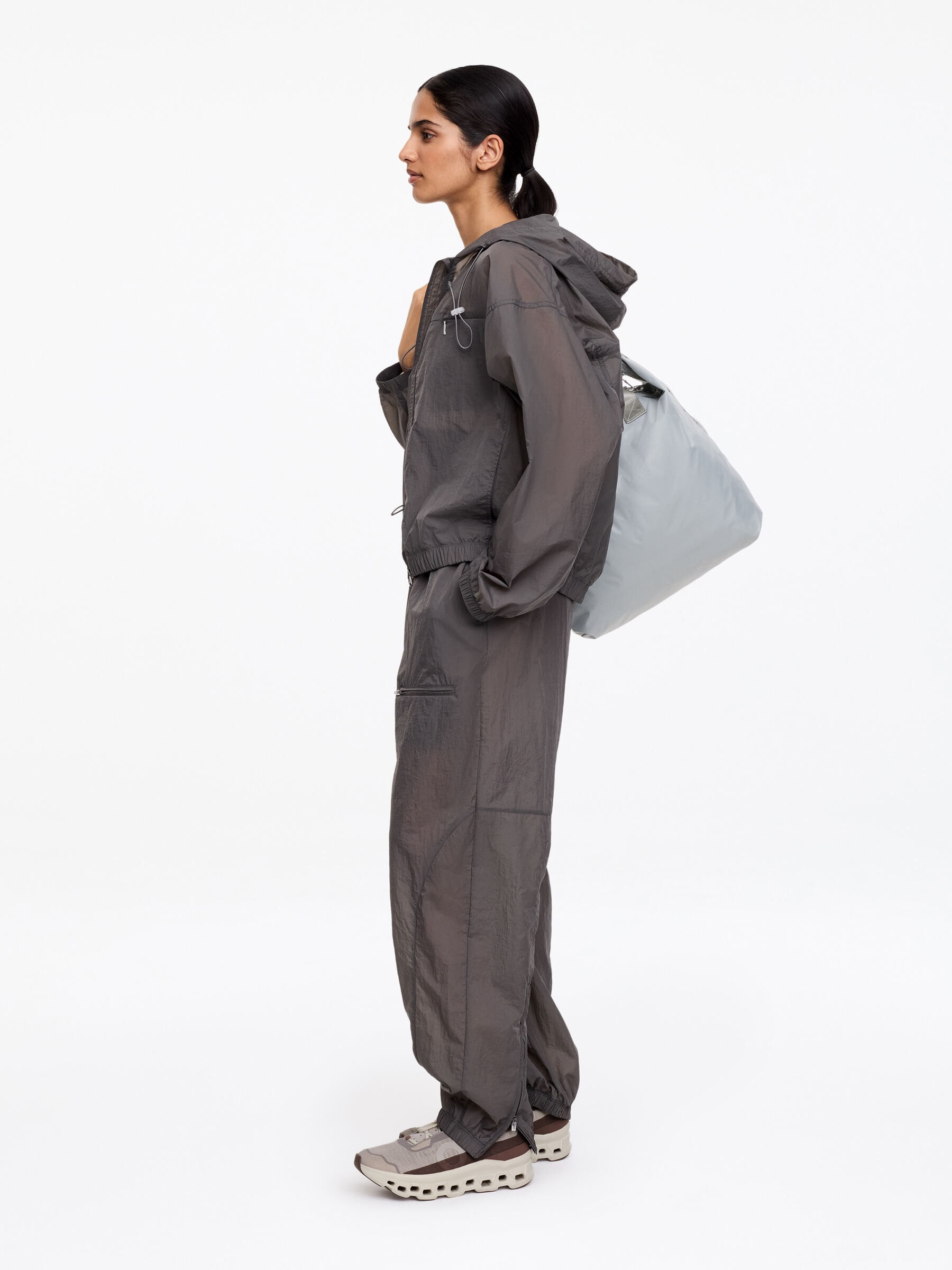 Baskets ON Cloudmonster Void - Violet/Gris - Femme - StillMedia/Lookbook - 9