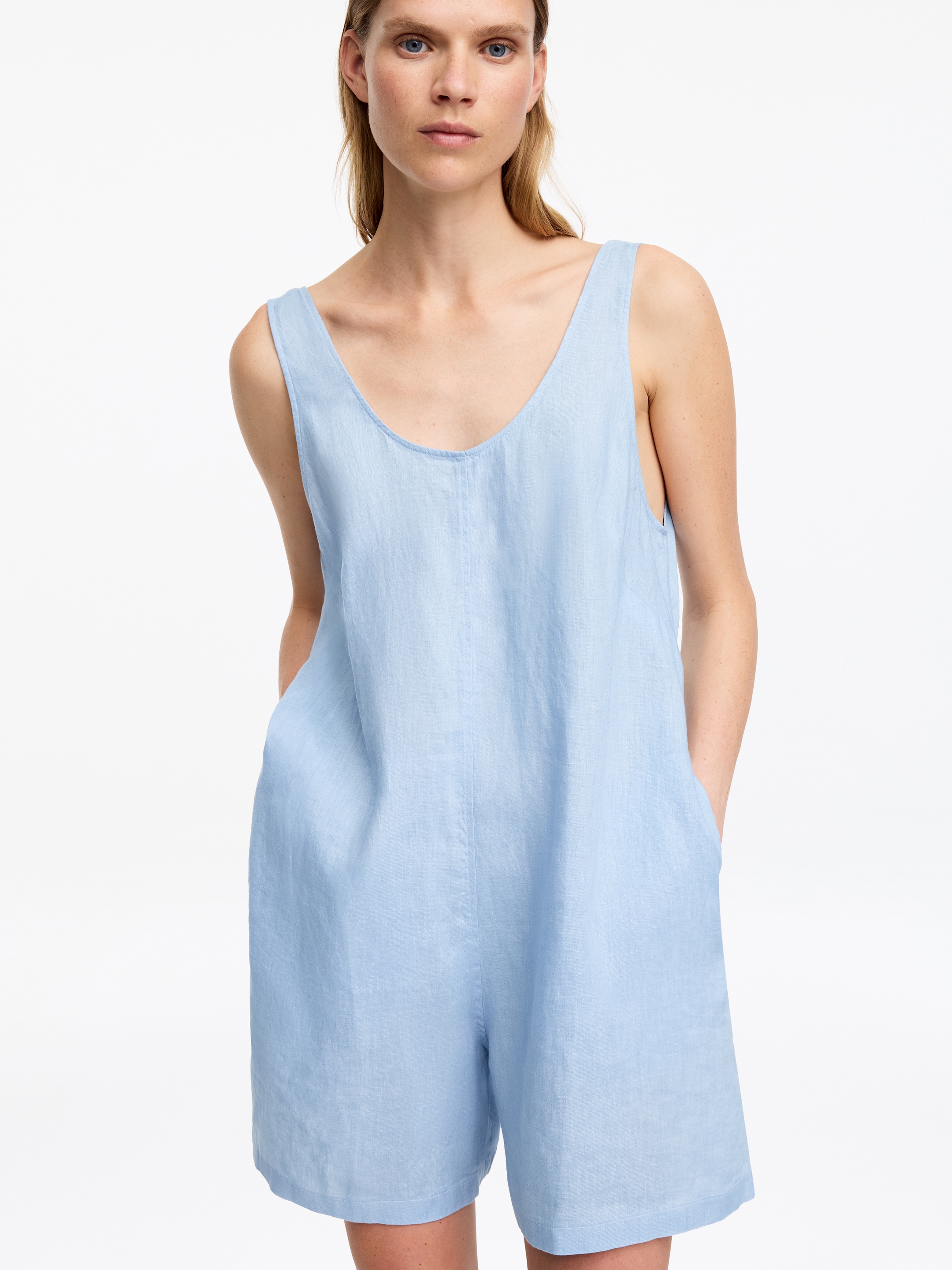 Short Linen Jumpsuit - Dusty blue - Regular fit - Women - StillMedia/Lookbook - 4