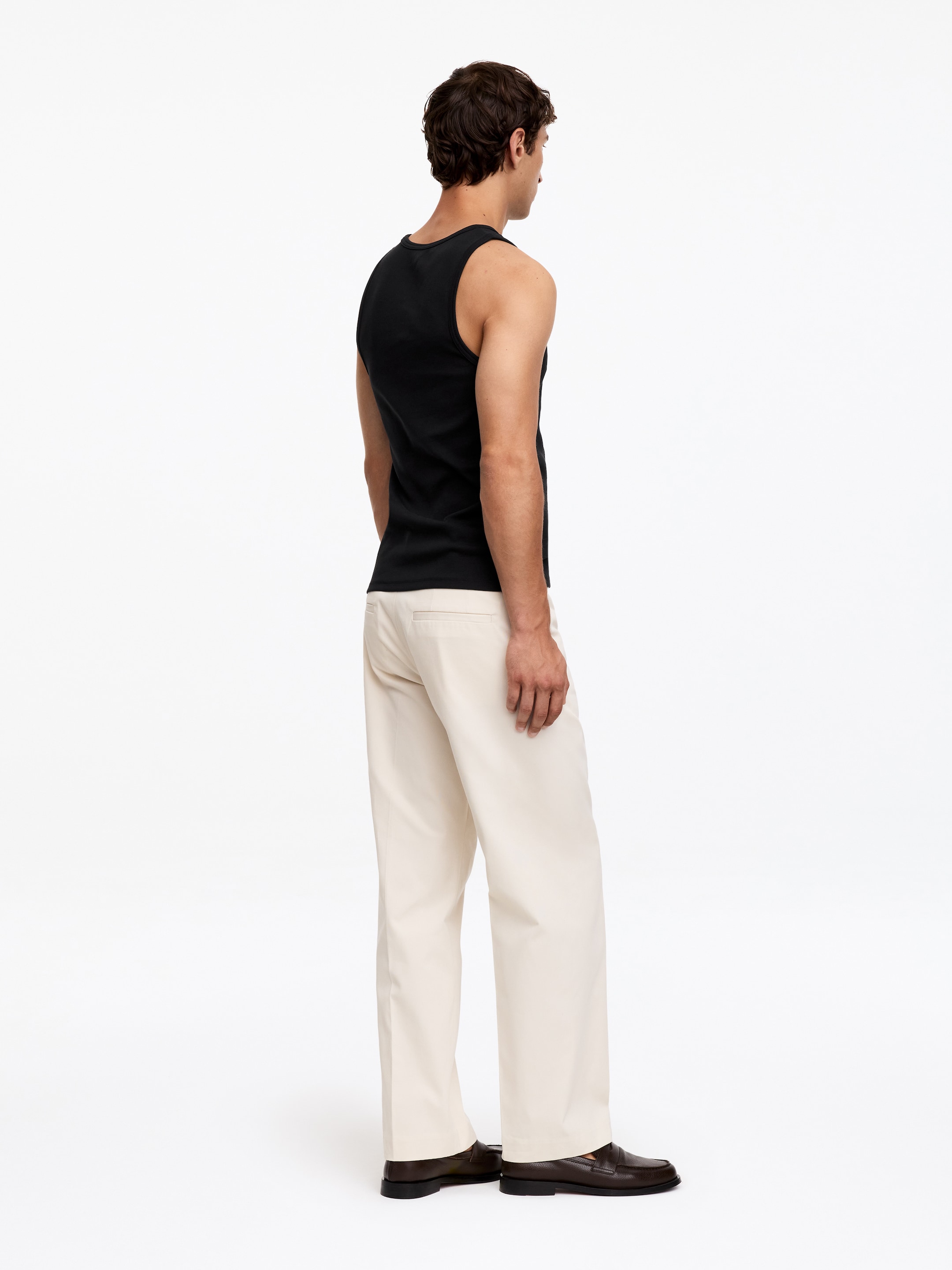 Top de tirantes de tipo deportivo de canalé - Negro - Corte ajustado - Men - StillMedia/Lookbook - 5