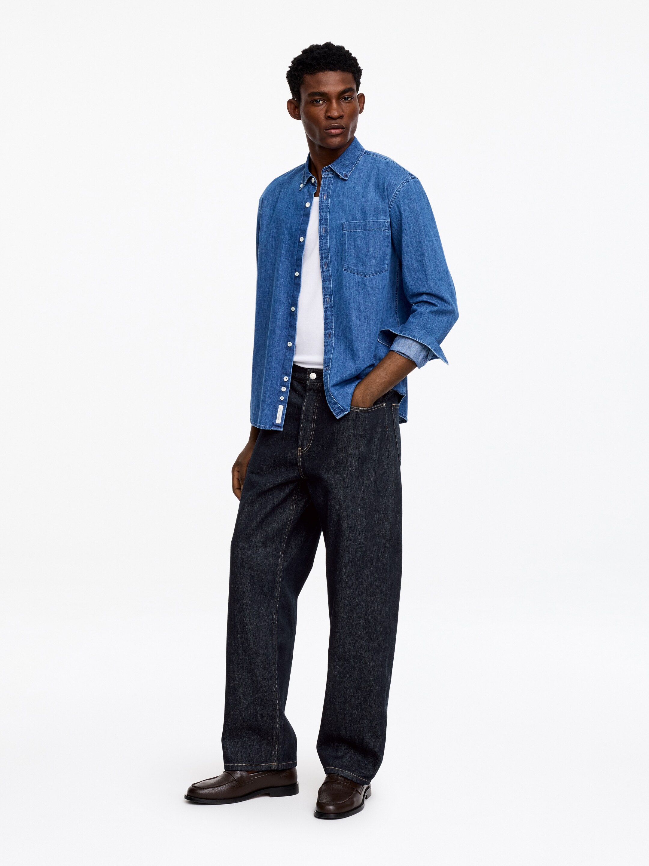MIST Wide Jeans - Dark Blue - Loose fit - Men - StillMedia/Lookbook - 2