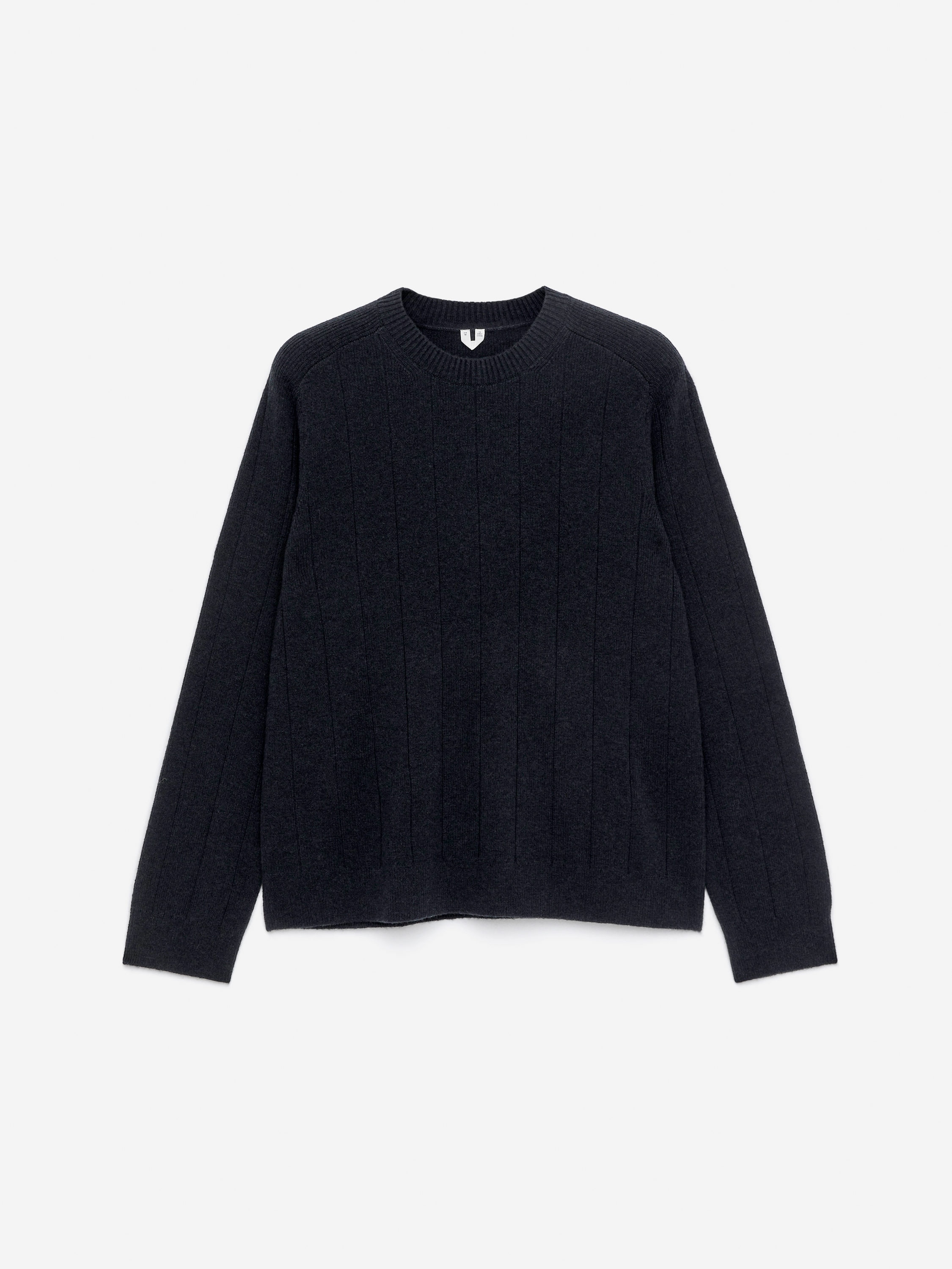 Lambs Wool Crew-Neck Jumper - Dark Blue - Regular fit - Men - StillMedia/DescriptiveStillLife - 2