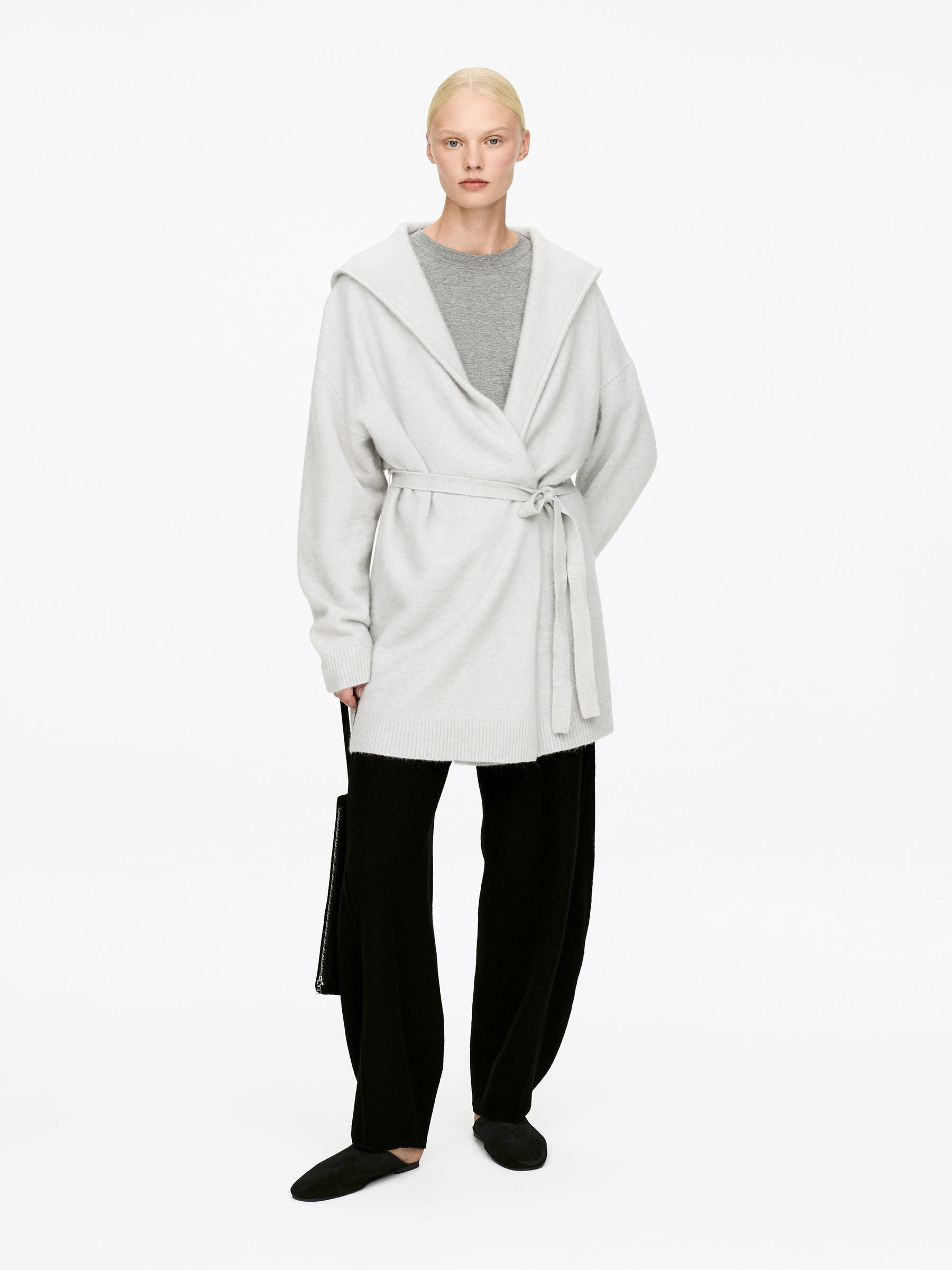 Suede Travel Slippers - Black - Women - StillMedia/Lookbook - 8