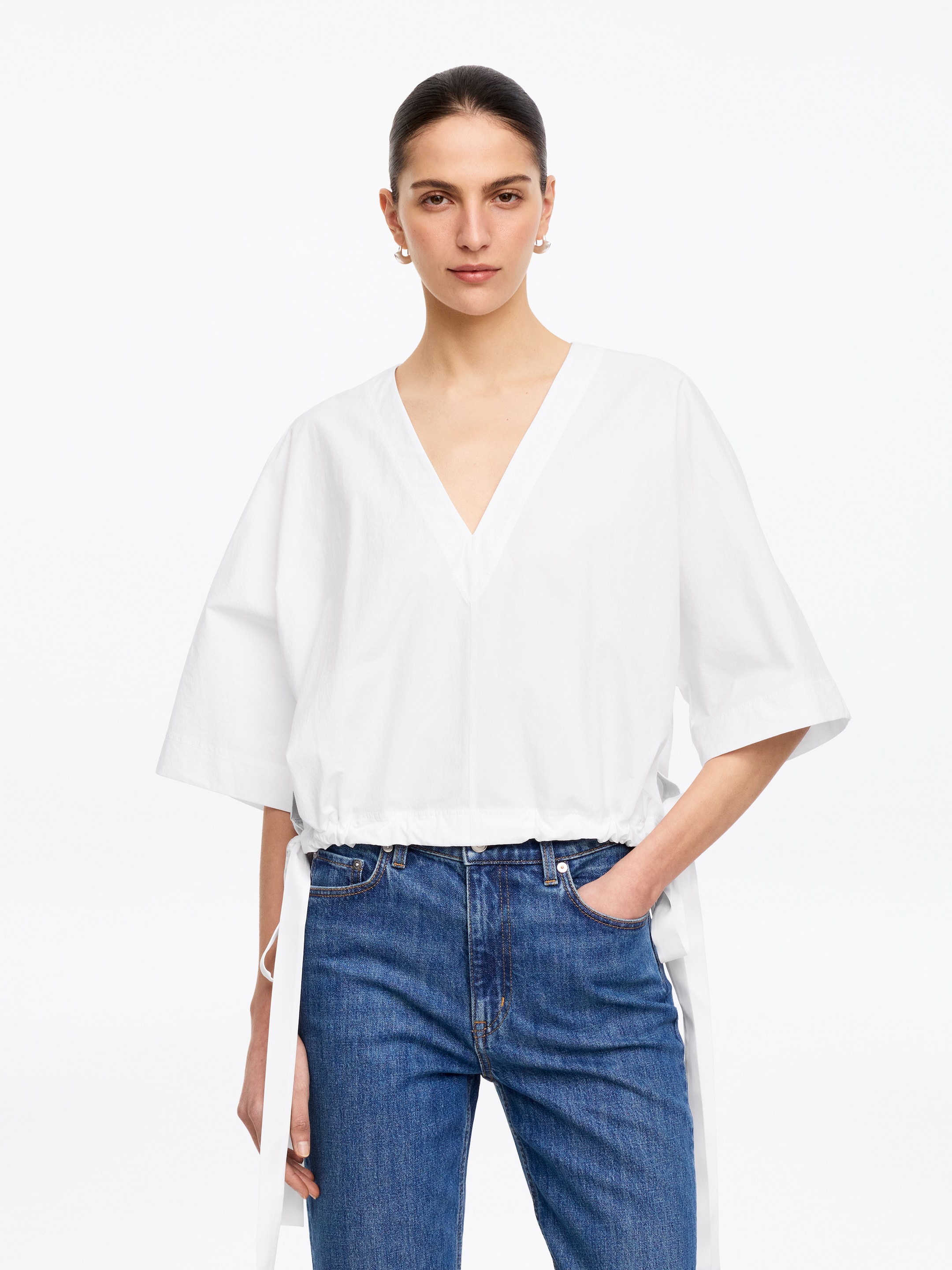 Drawstring Hem Cotton Top - White - Loose fit - Women - StillMedia/Lookbook - 5