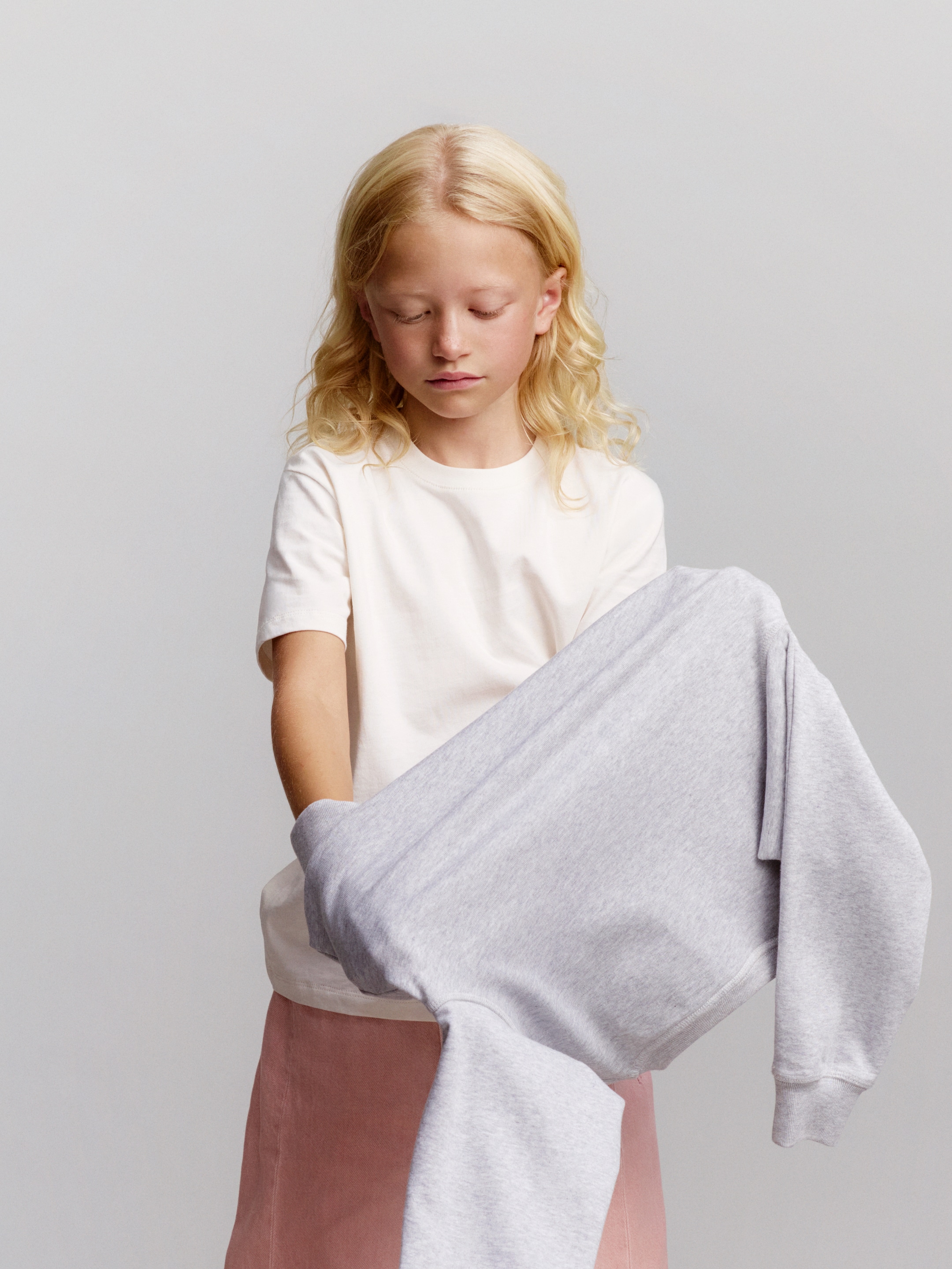 Barrel Jeans - Pink - Relaxed fit - children - StillMedia/Environmental - 1