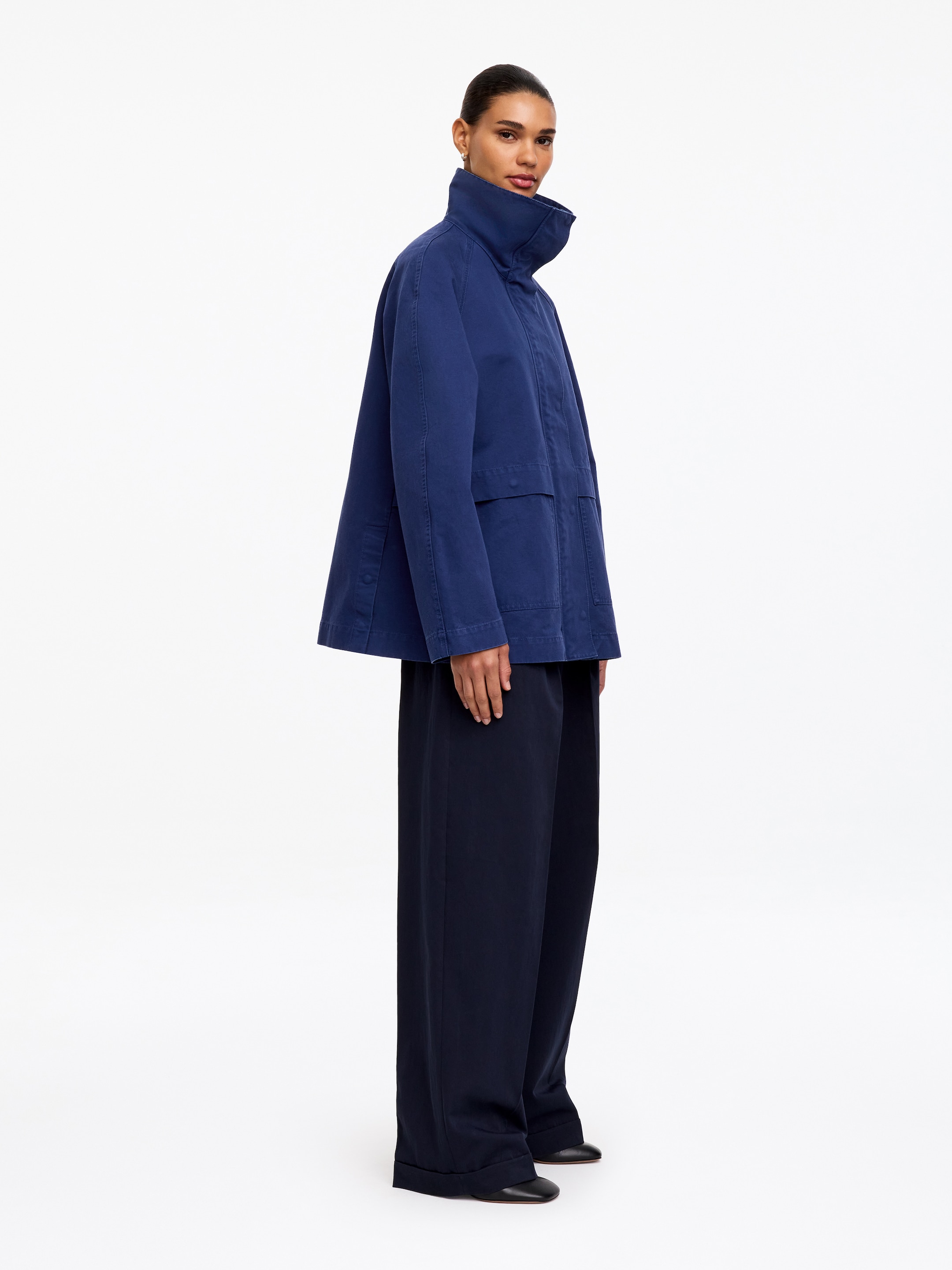 Cotton WorkwearJacket - Dark Blue - Relaxed fit - Women - StillMedia/Lookbook - 3