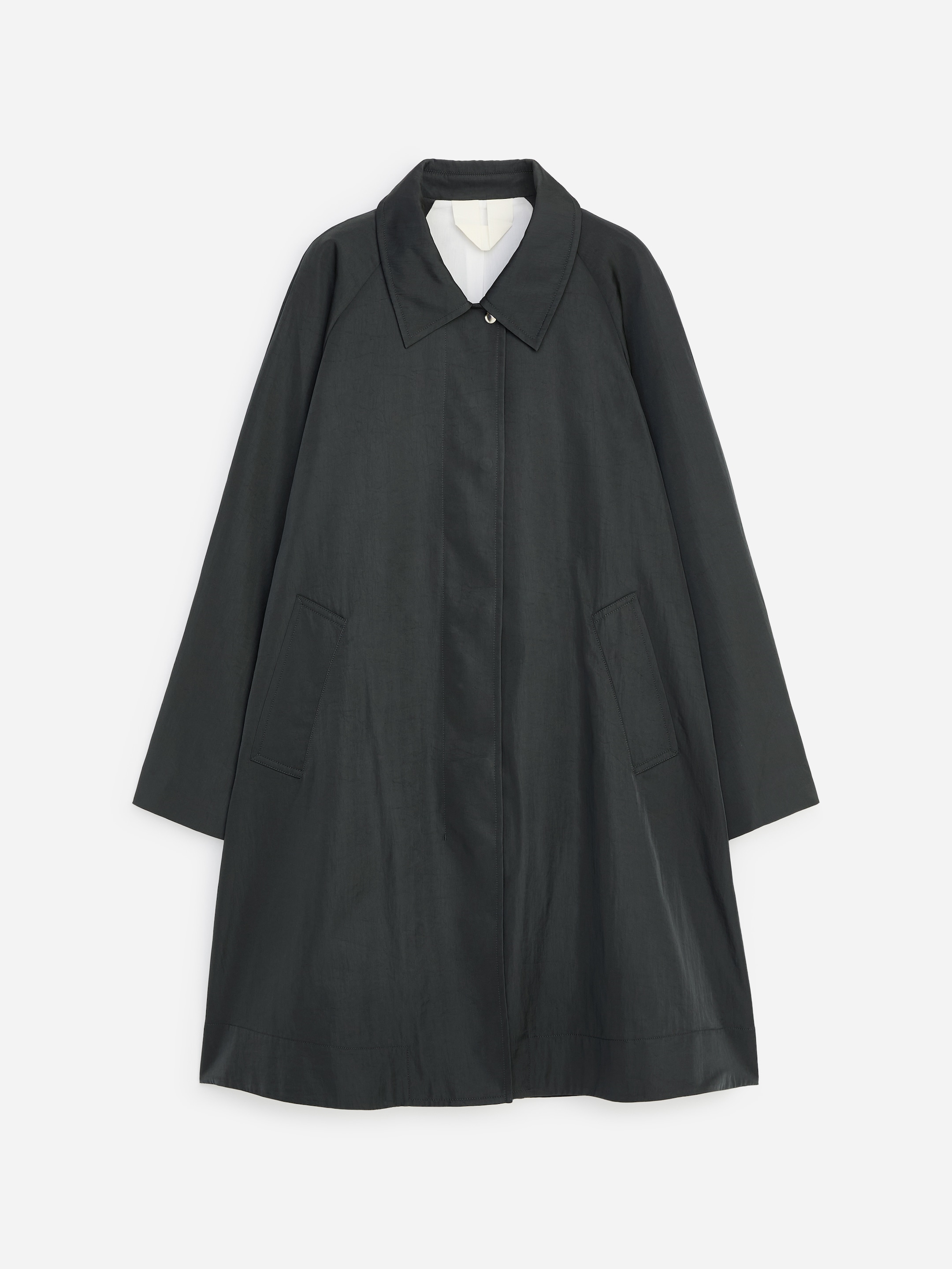 Lockerer Mantel aus Nylon - Grau - Loose Fit - women - StillMedia/DescriptiveStillLife - 2