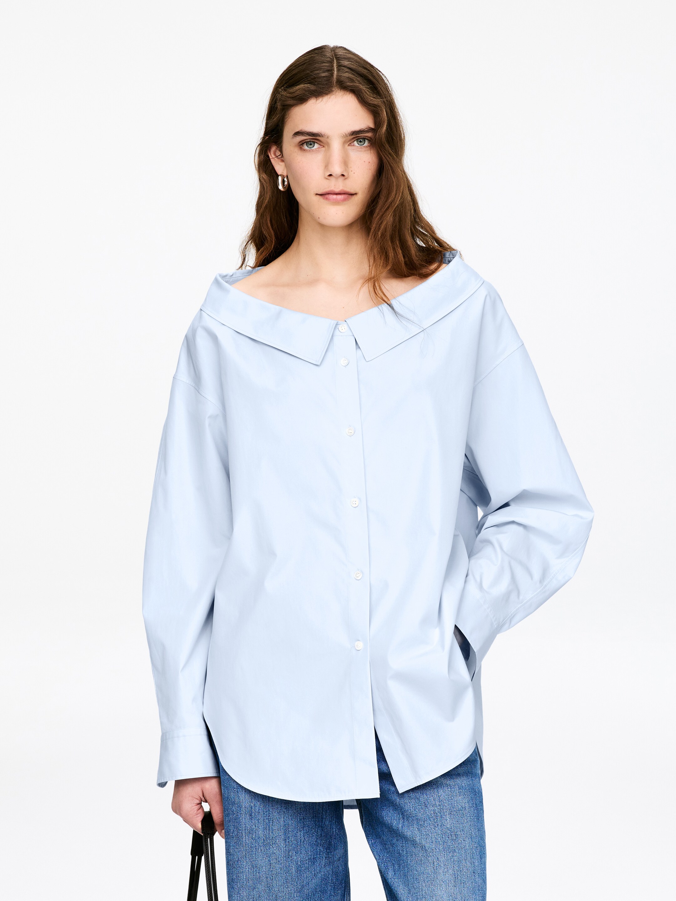 Vis større bilde: Bluse med åpen hals - Blå - DAME | H&M NO 1