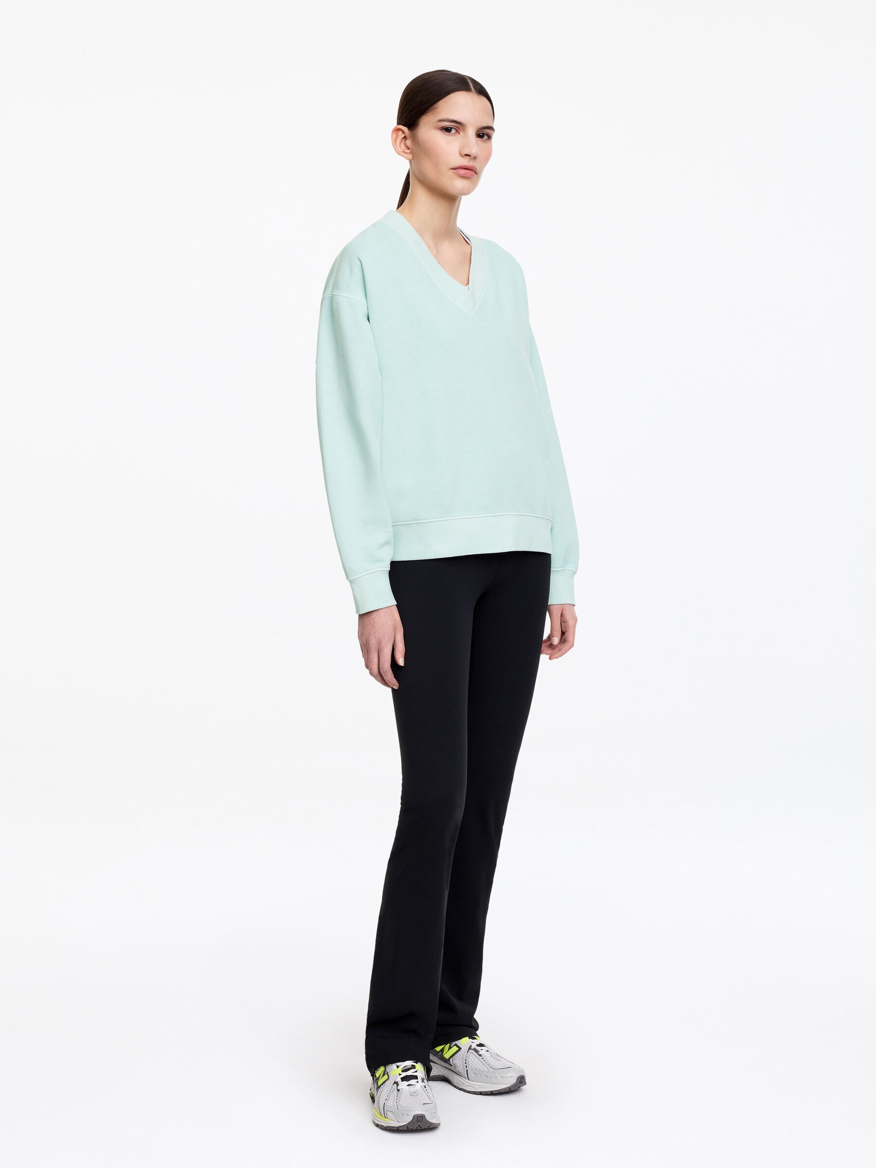 V-Neck Sweatshirt - Light Turquoise - Loose fit - Women - StillMedia/Lookbook - 3
