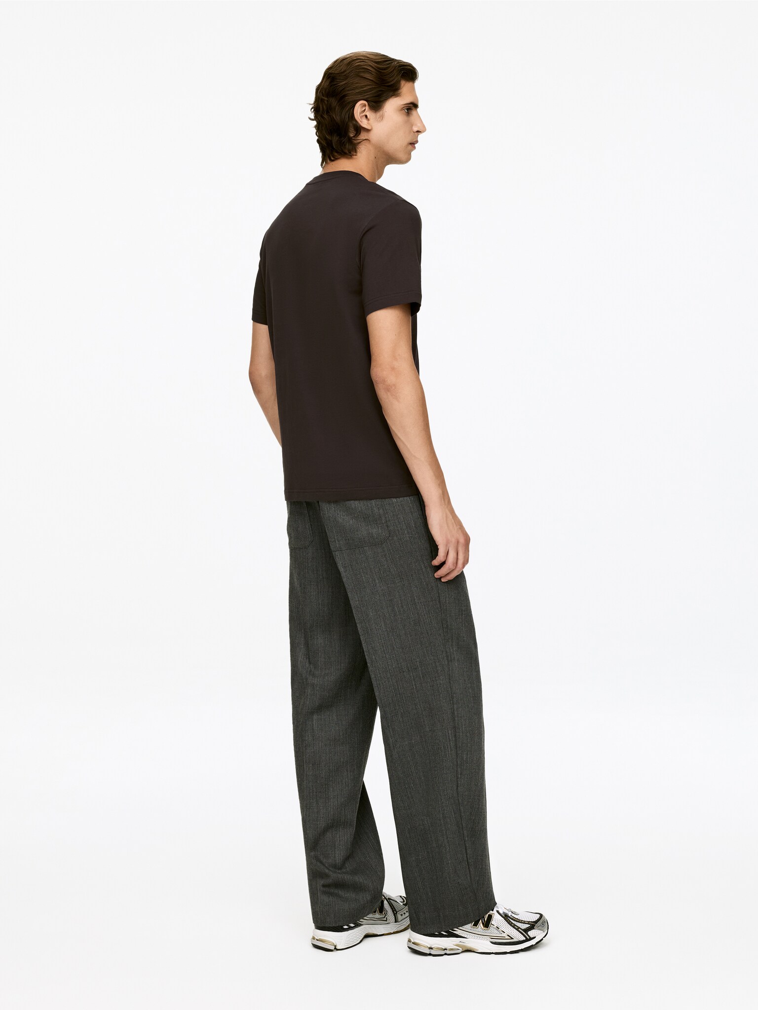 T-shirt classique 170 GSM - Marron foncé/Bleu poudré/Noir/Gris chiné/Bleu foncé/Blanc - 3