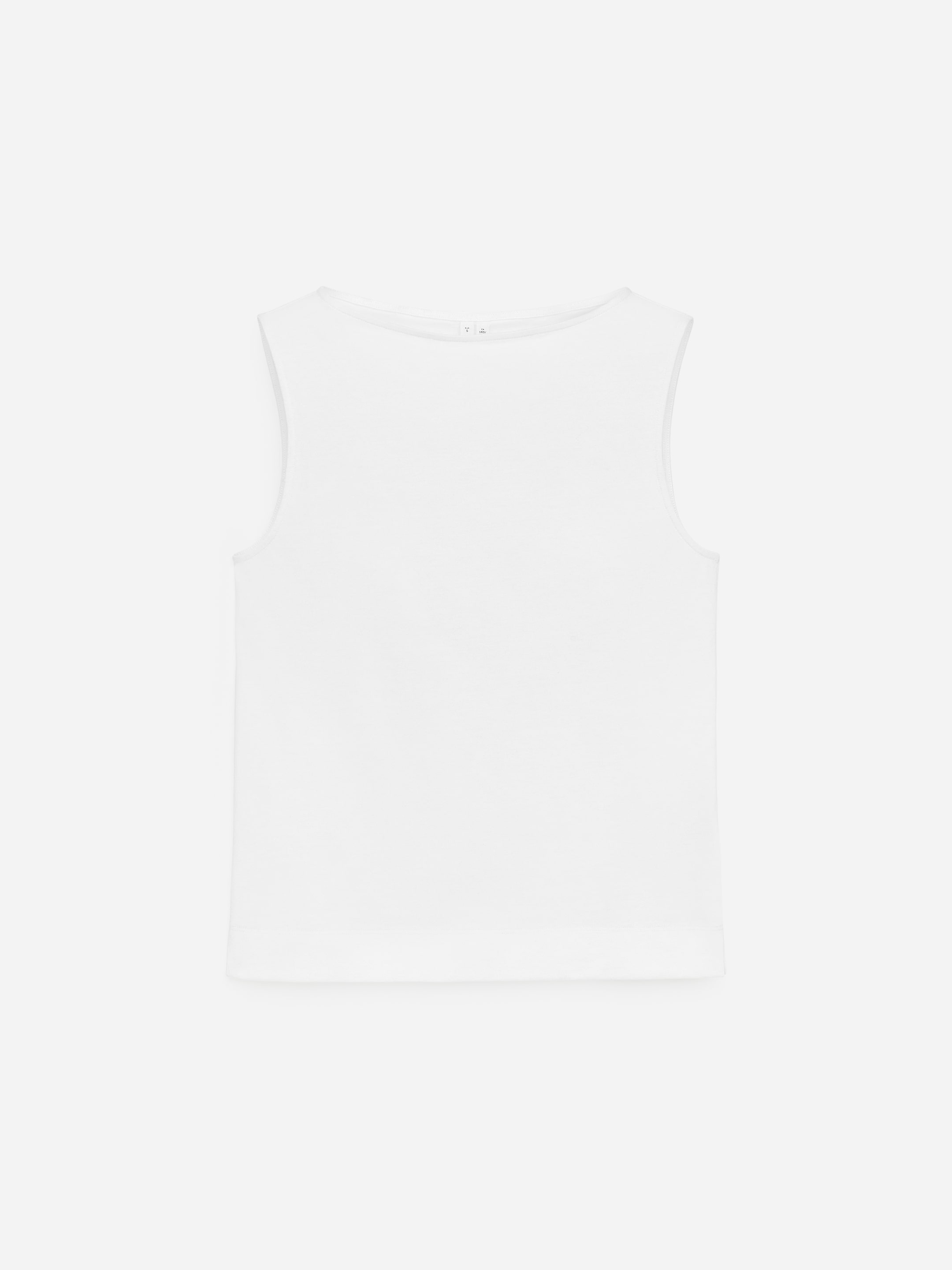 Top sin mangas de tipo deportivo con cuello barco - Blanco - Corte ajustado - Women - StillMedia/DescriptiveStillLife - 1