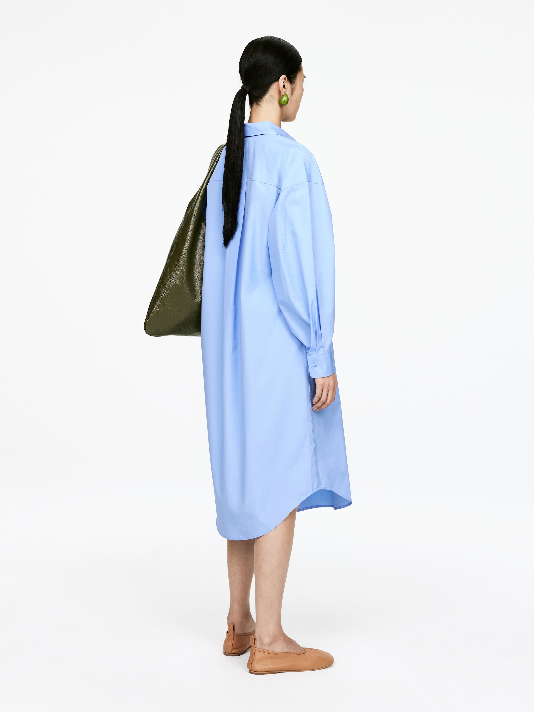 Zobrazit větší obrázek: Oversize košilové šaty - světle modrá - ŽENY | H&M CZ 3