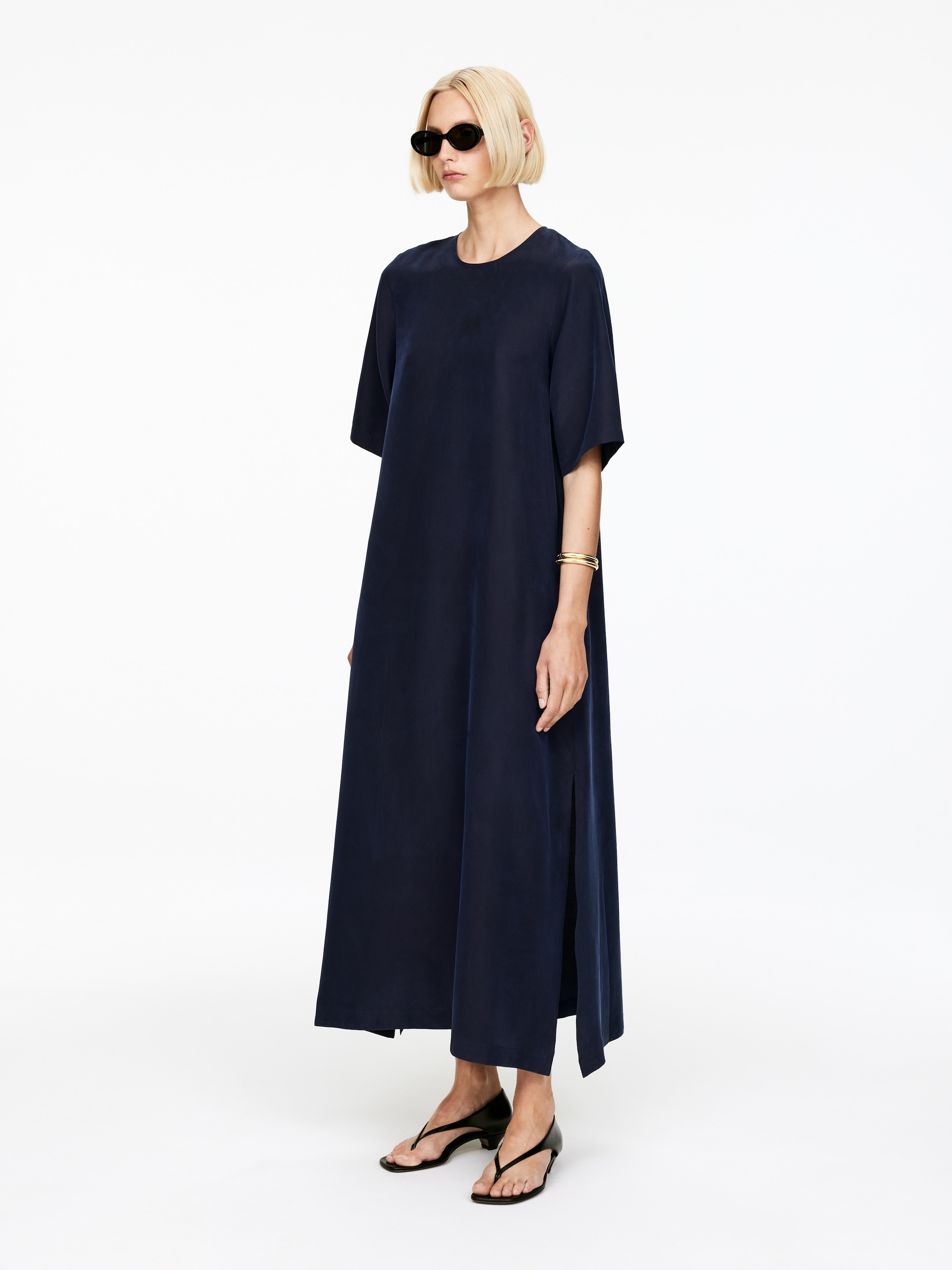 Visualizza immagine più grande: Abito T-shirt in seta - Blu scuro - DONNA | H&M IT 4