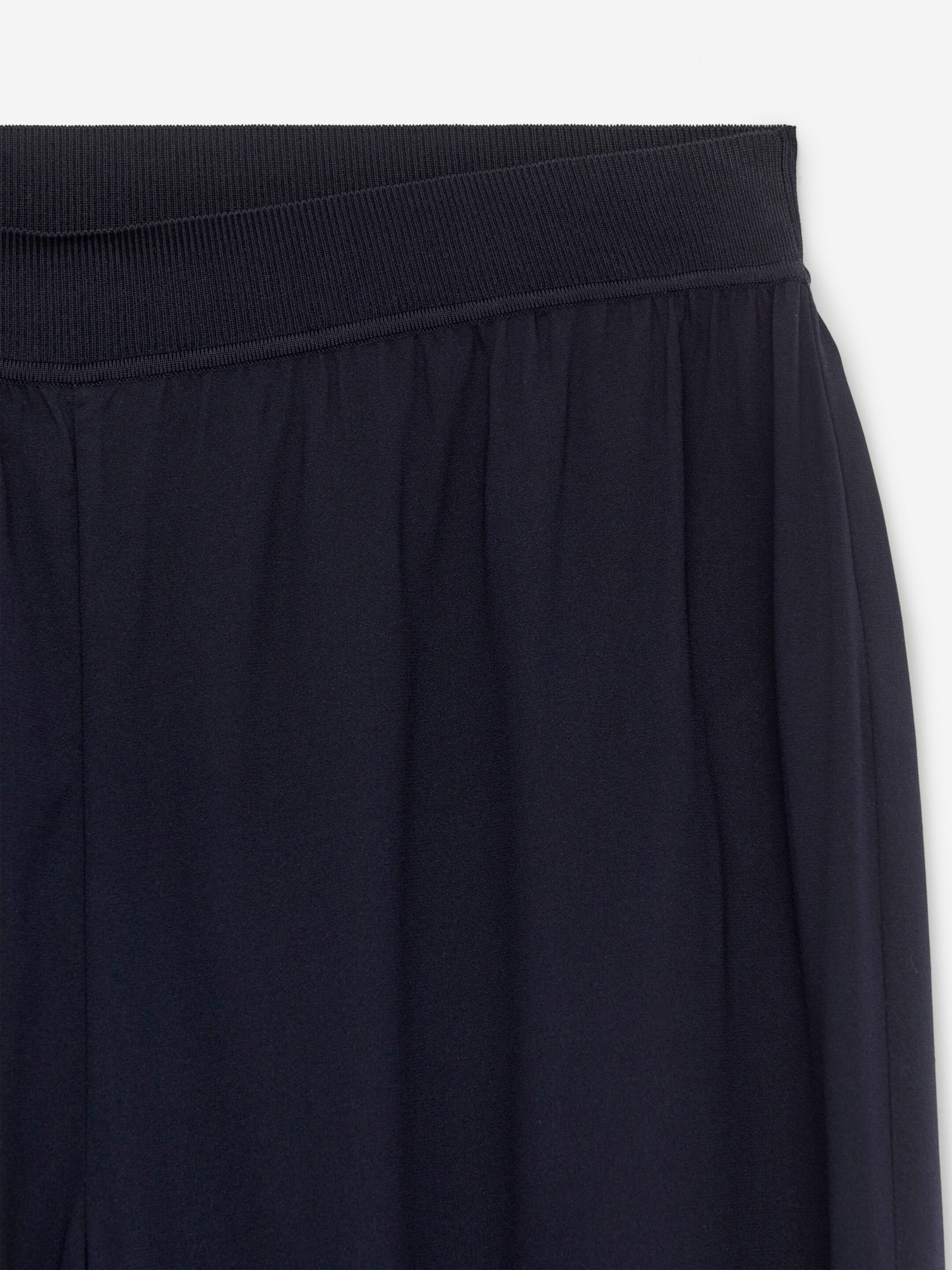 Zobraziť väčší obrázok: Hodvábno-krepové nohavice - Tmavomodrá - ŽENY | H&M SK 2
