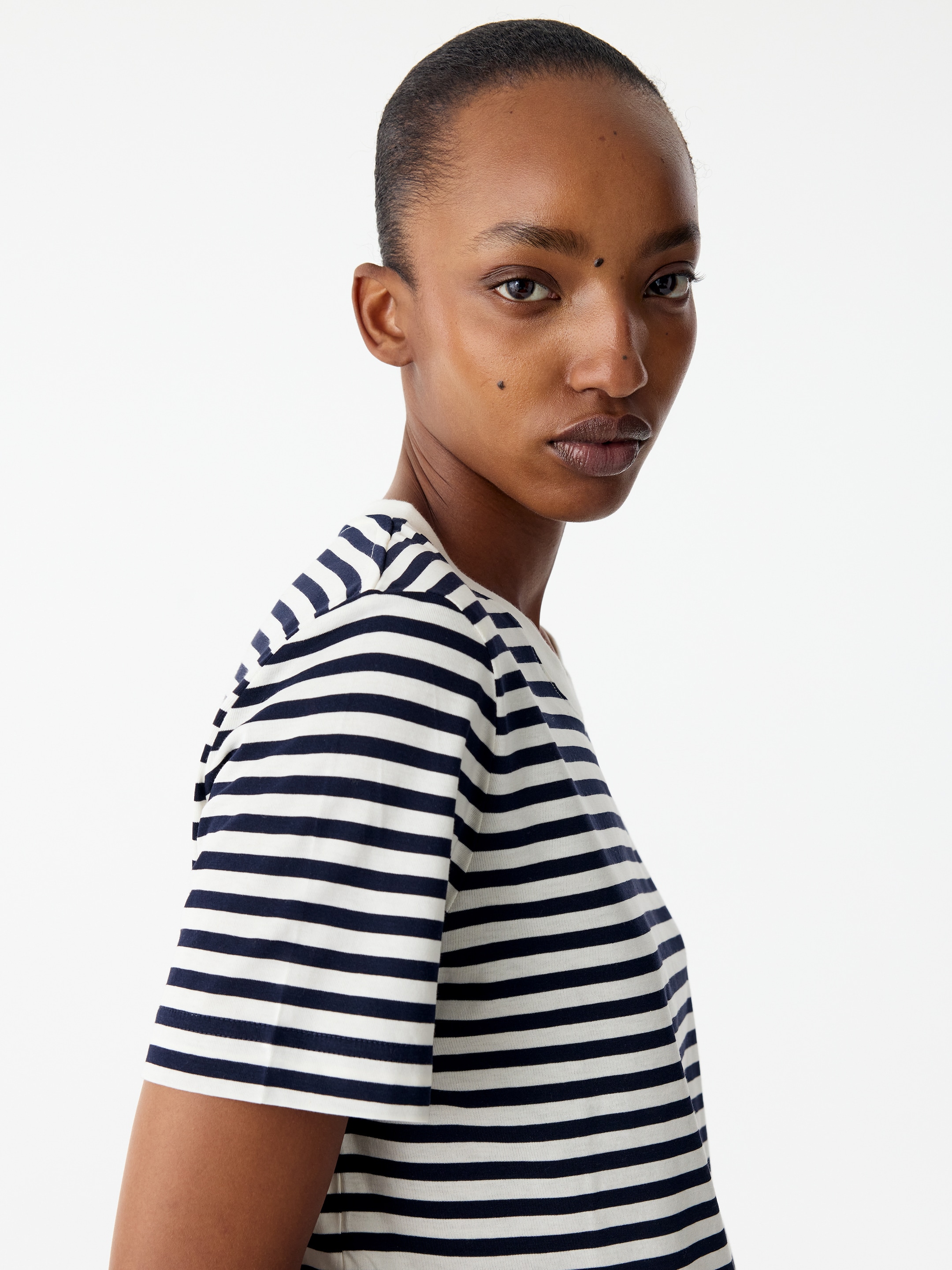 T-shirt signature à manches courtes - Blanc/Bleu foncé - Regular fit - women - StillMedia/Lookbook - 20