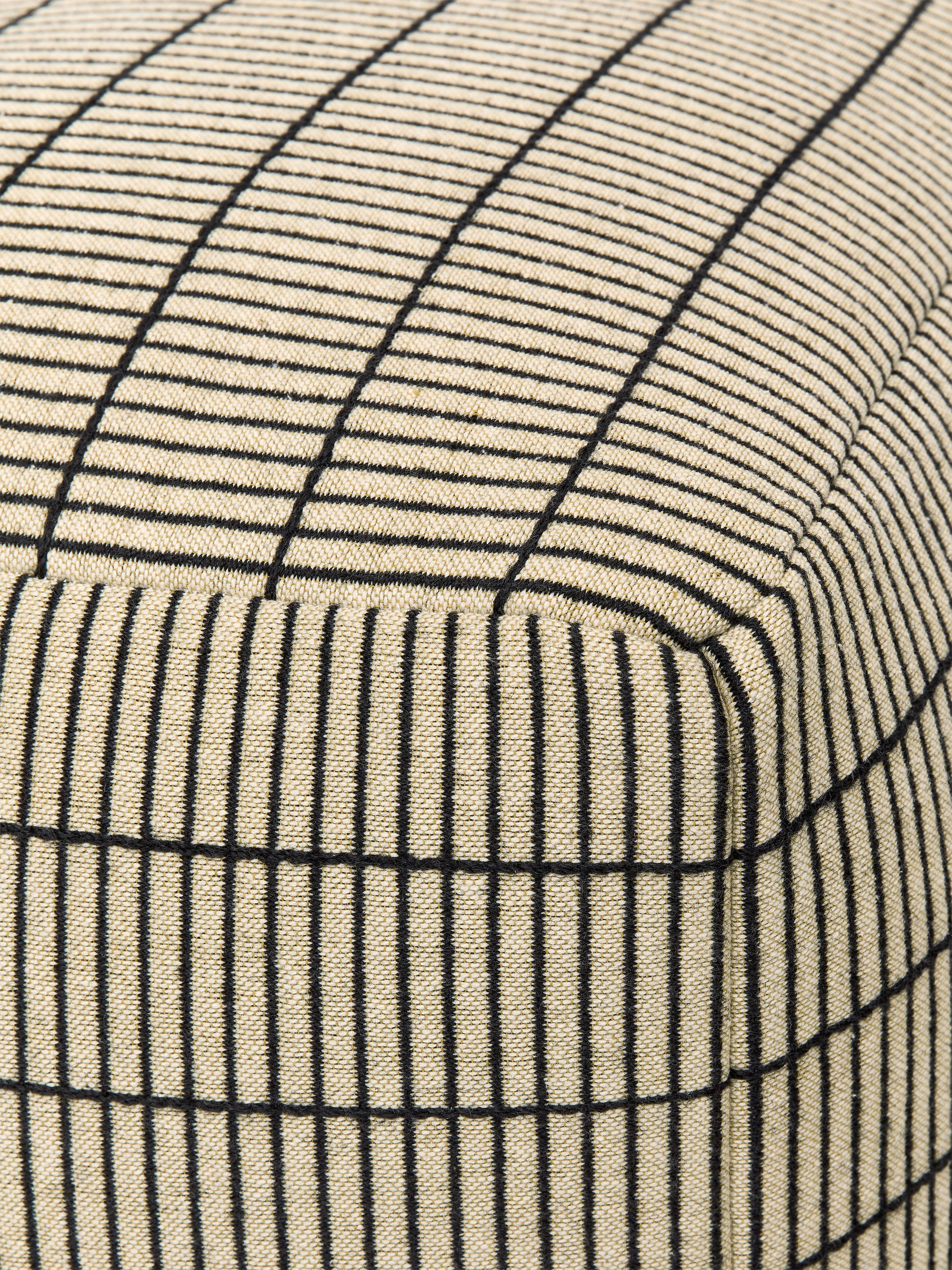 Puff aus Baumwolle und Wolle - Schwarz/Beige - Haushaltswaren - StillMedia/DescriptiveDetail - 1