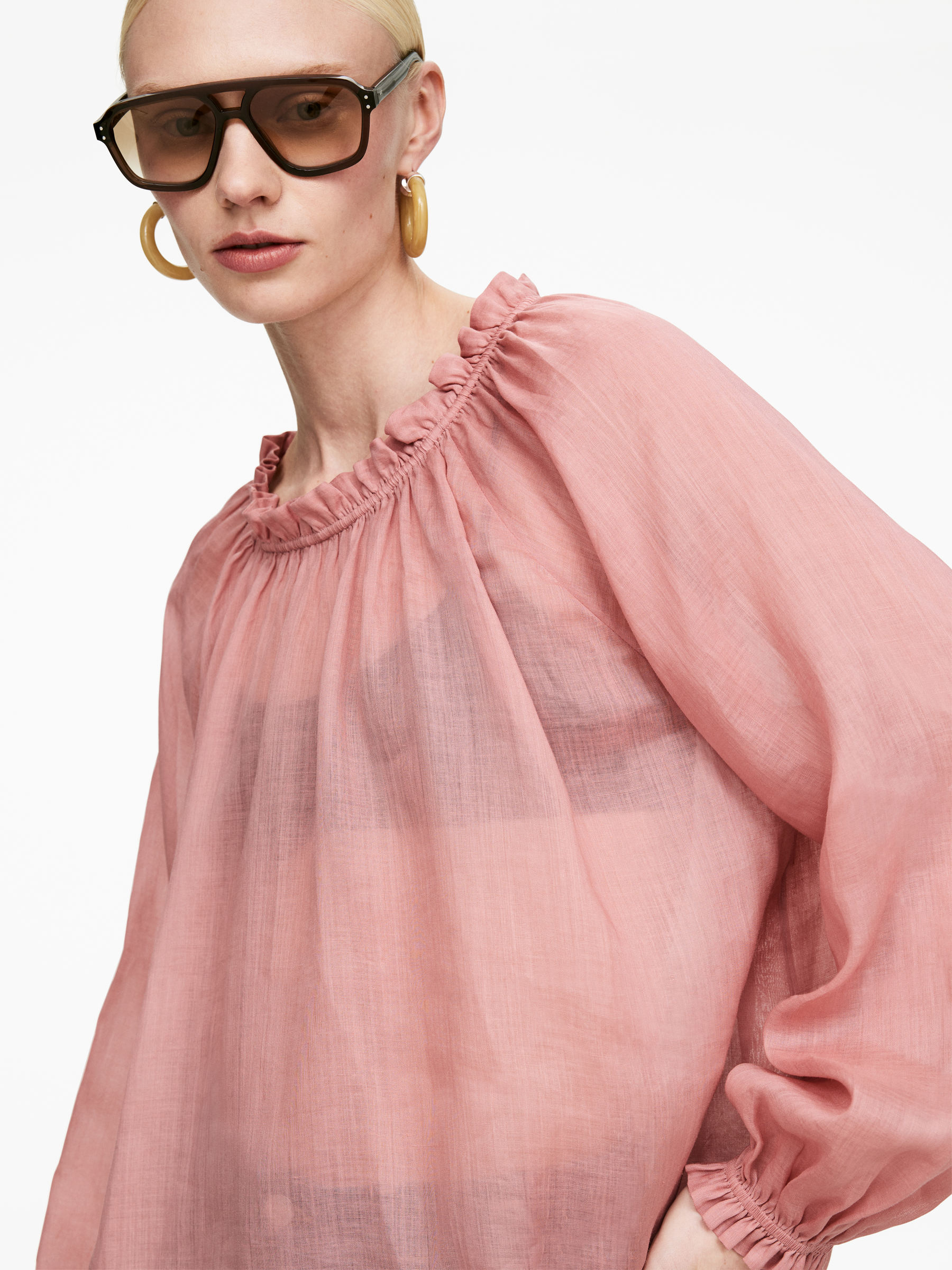 Relaxed Blouse - Blush - Loose fit - Women - StillMedia/Lookbook - 11
