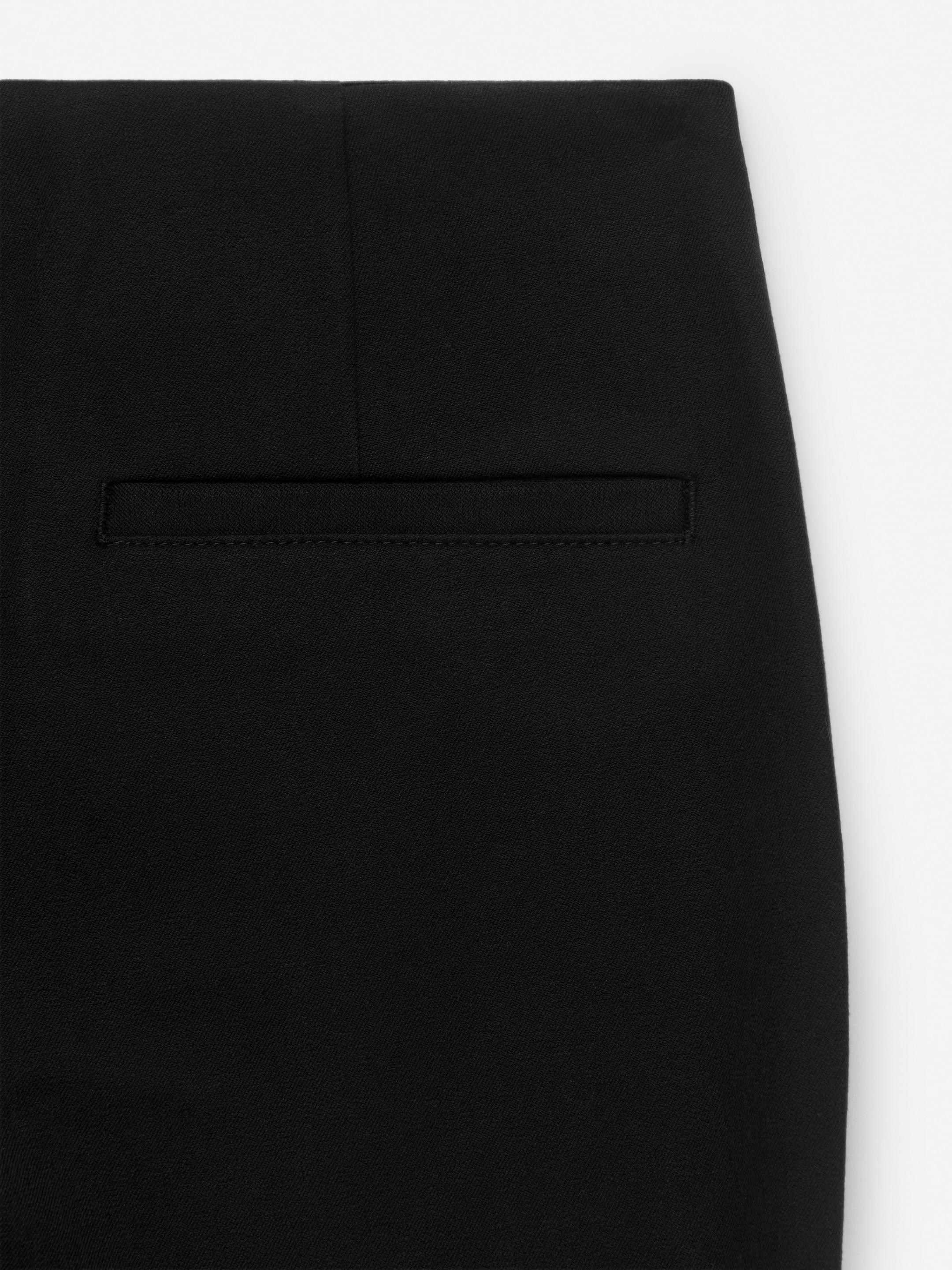 Cropped Crease-Front Trousers - Black - Slim fit - Women - StillMedia/DescriptiveDetail - 1