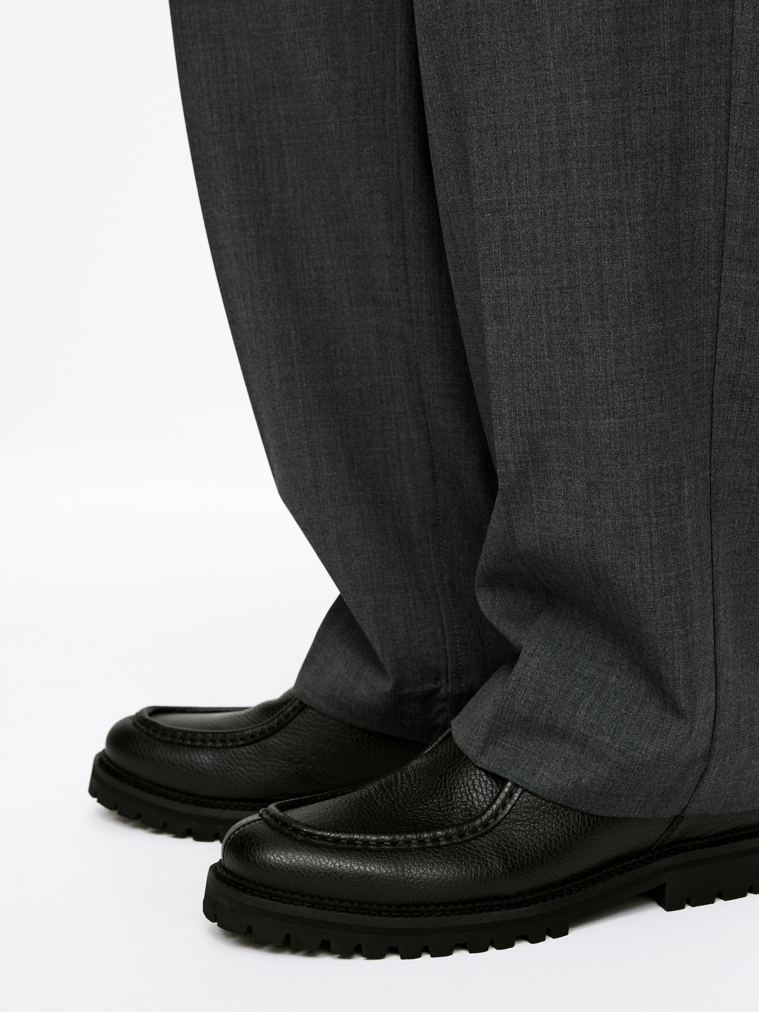 Zapatos de piel con puntera de mocasín - Negro